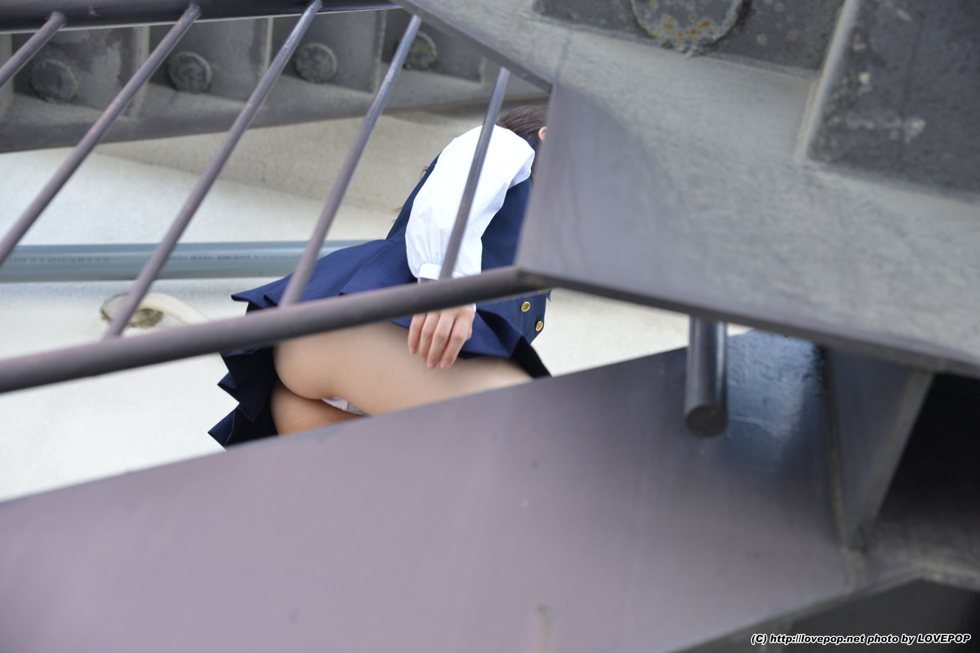 Yamaguchi Ayaka 山口彩加 Stairway Voyeur T-back! ! Uniform vest - PPV-图1