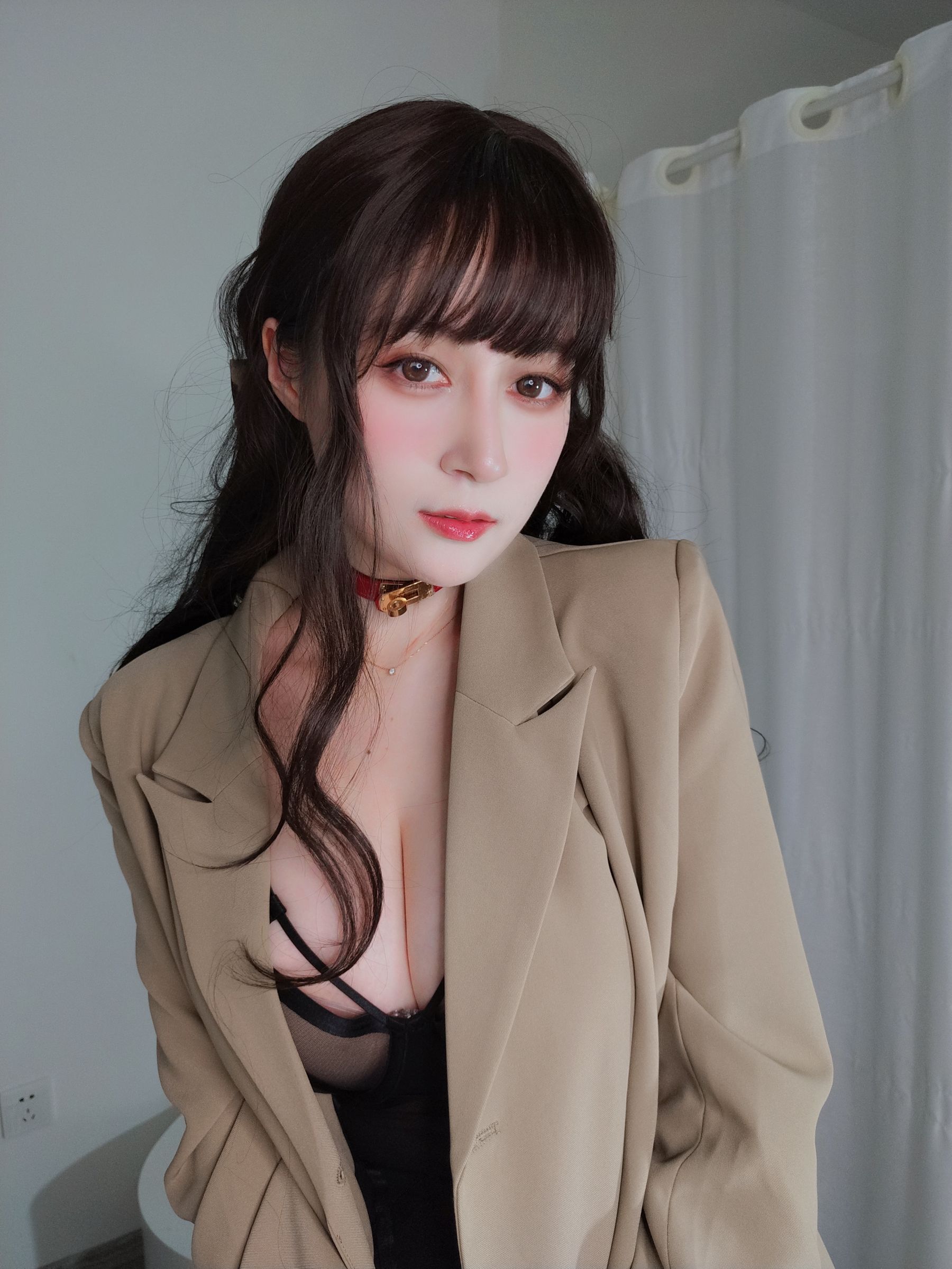 Coser小姐姐白银 - 黑丝OL情趣-图15