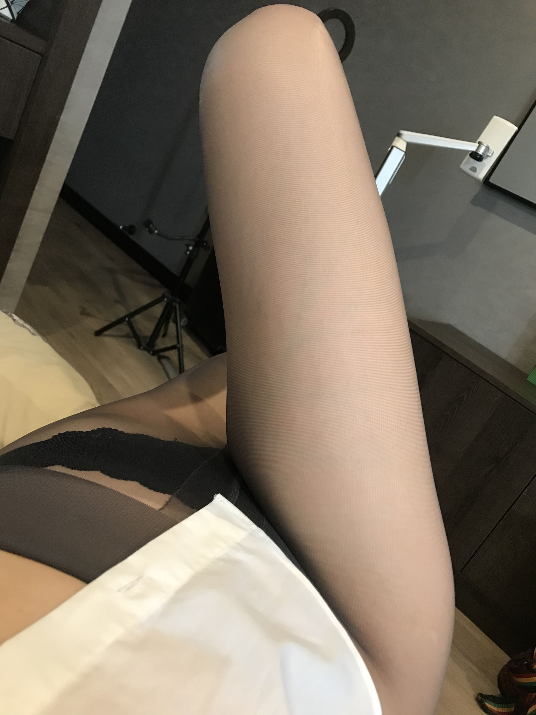 丝足博主麋鹿_Monroe 2020.06.23 寂寞黑丝-图13