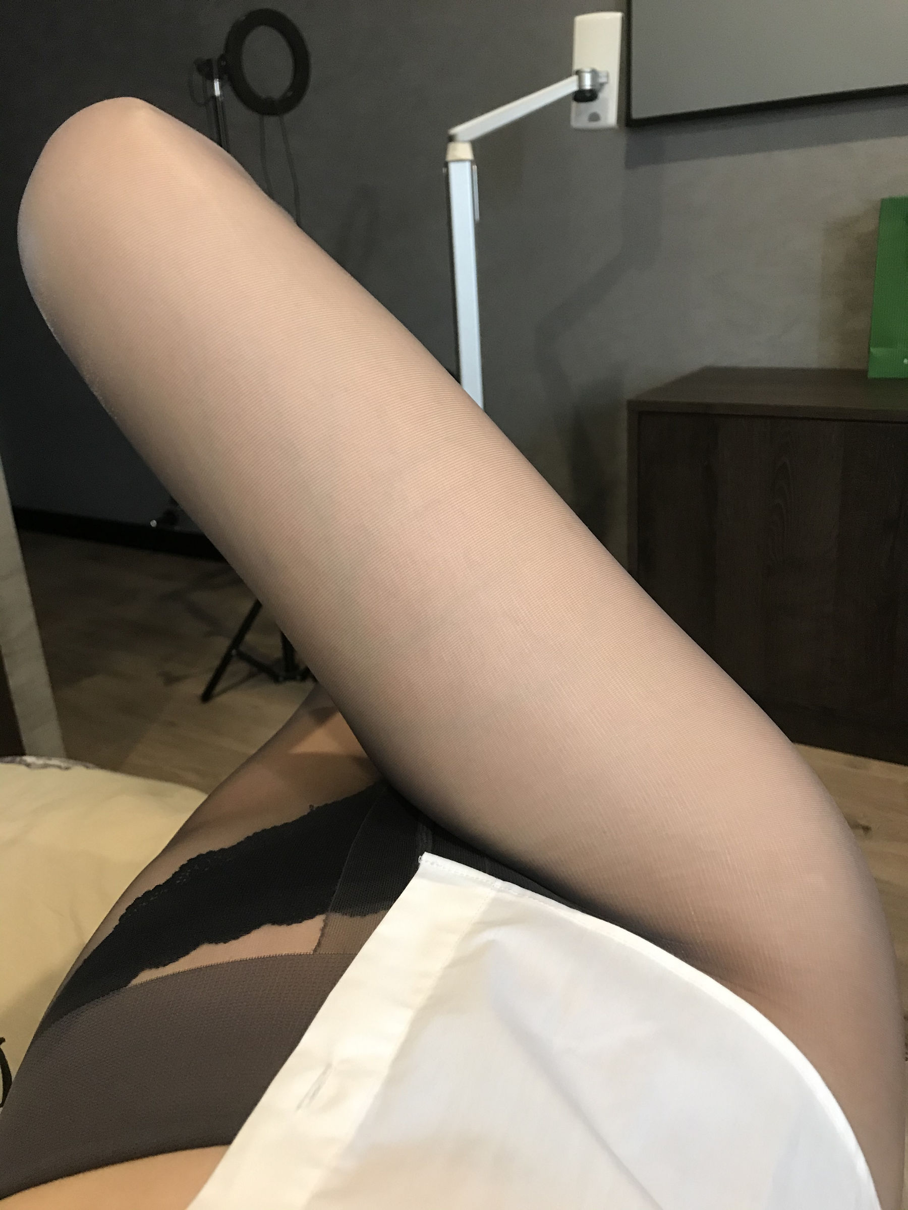 丝足博主麋鹿_Monroe 2020.06.23 寂寞黑丝-图14