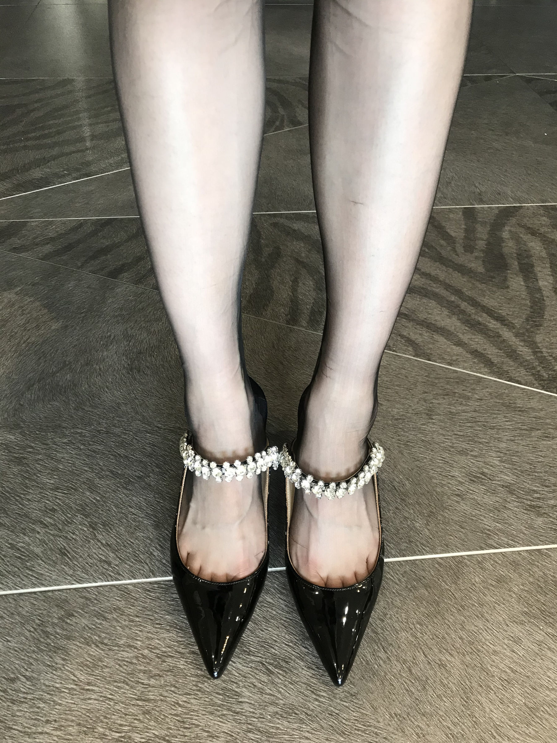 丝足博主麋鹿_Monroe 2020.07.12 黑色吊袜-图0