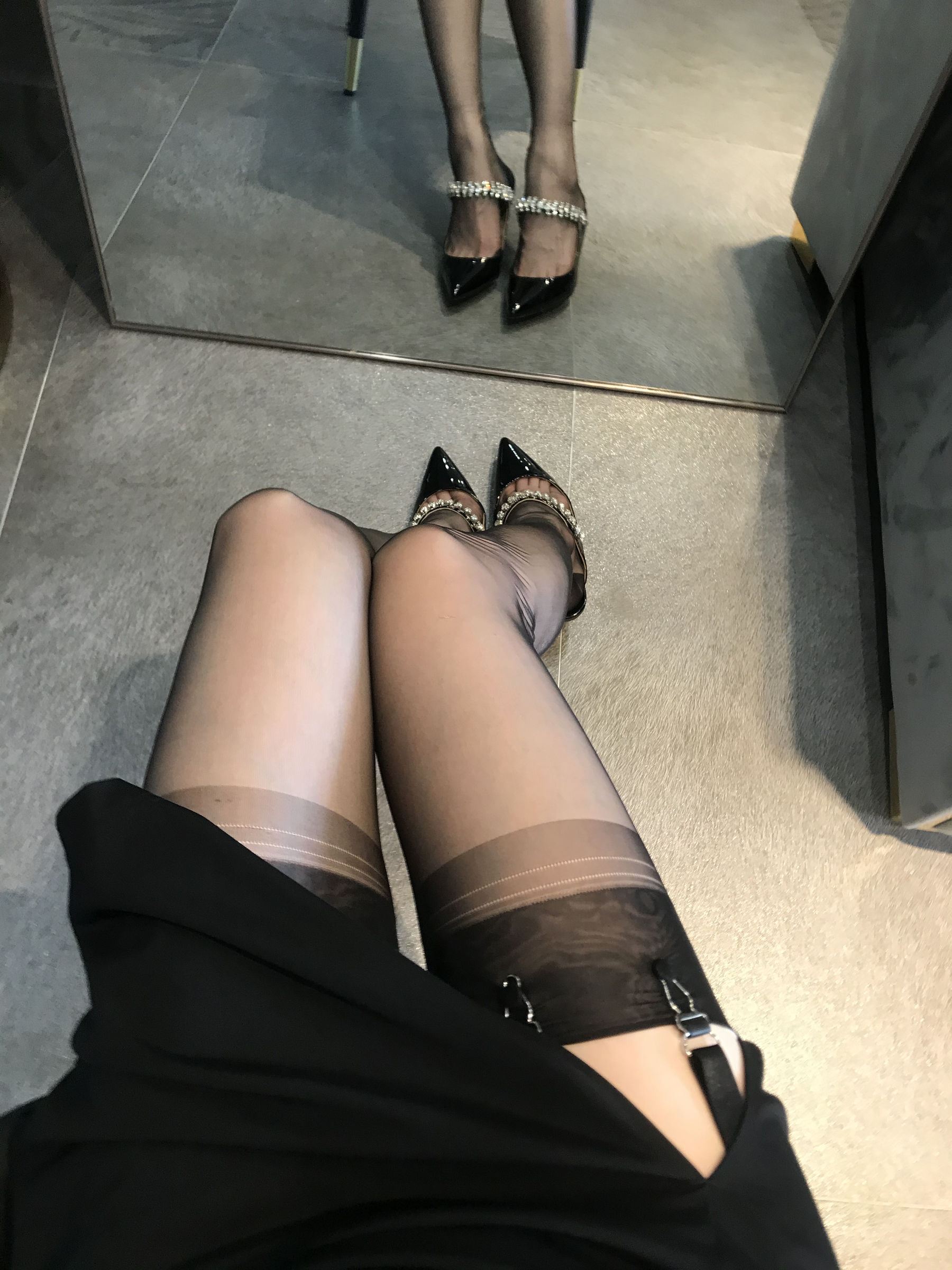 丝足博主麋鹿_Monroe 2020.07.12 黑色吊袜-图9