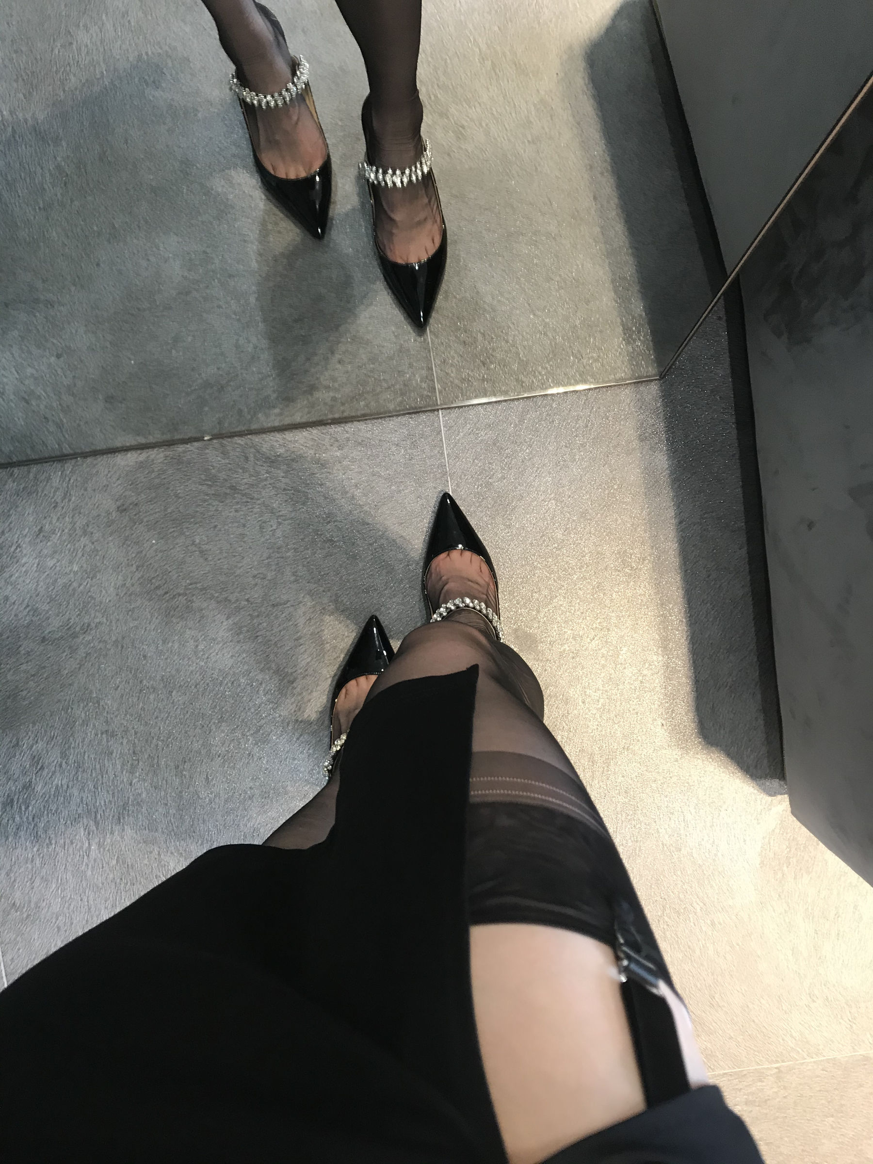 丝足博主麋鹿_Monroe 2020.07.12 黑色吊袜-图3