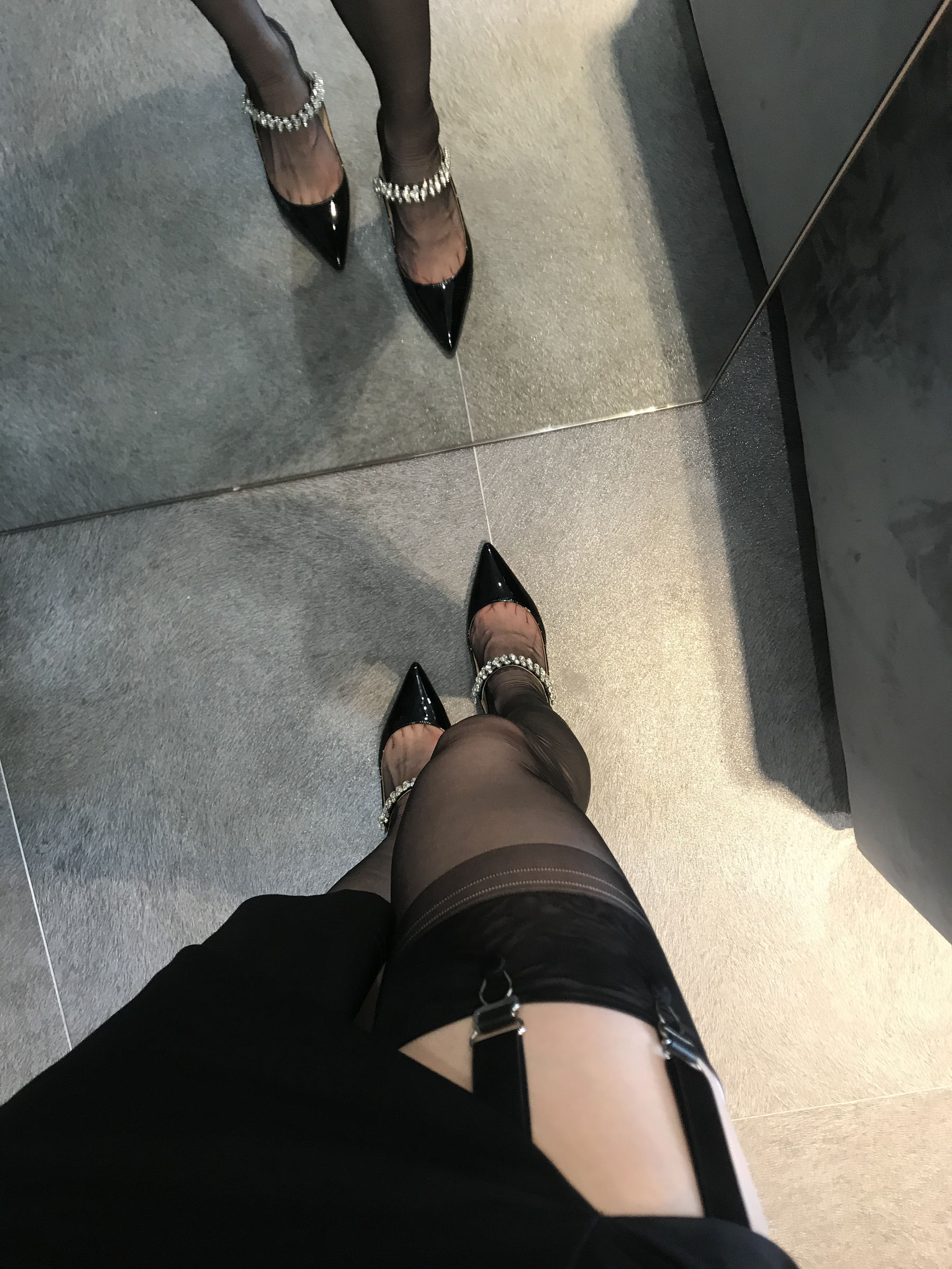 丝足博主麋鹿_Monroe 2020.07.12 黑色吊袜-图4