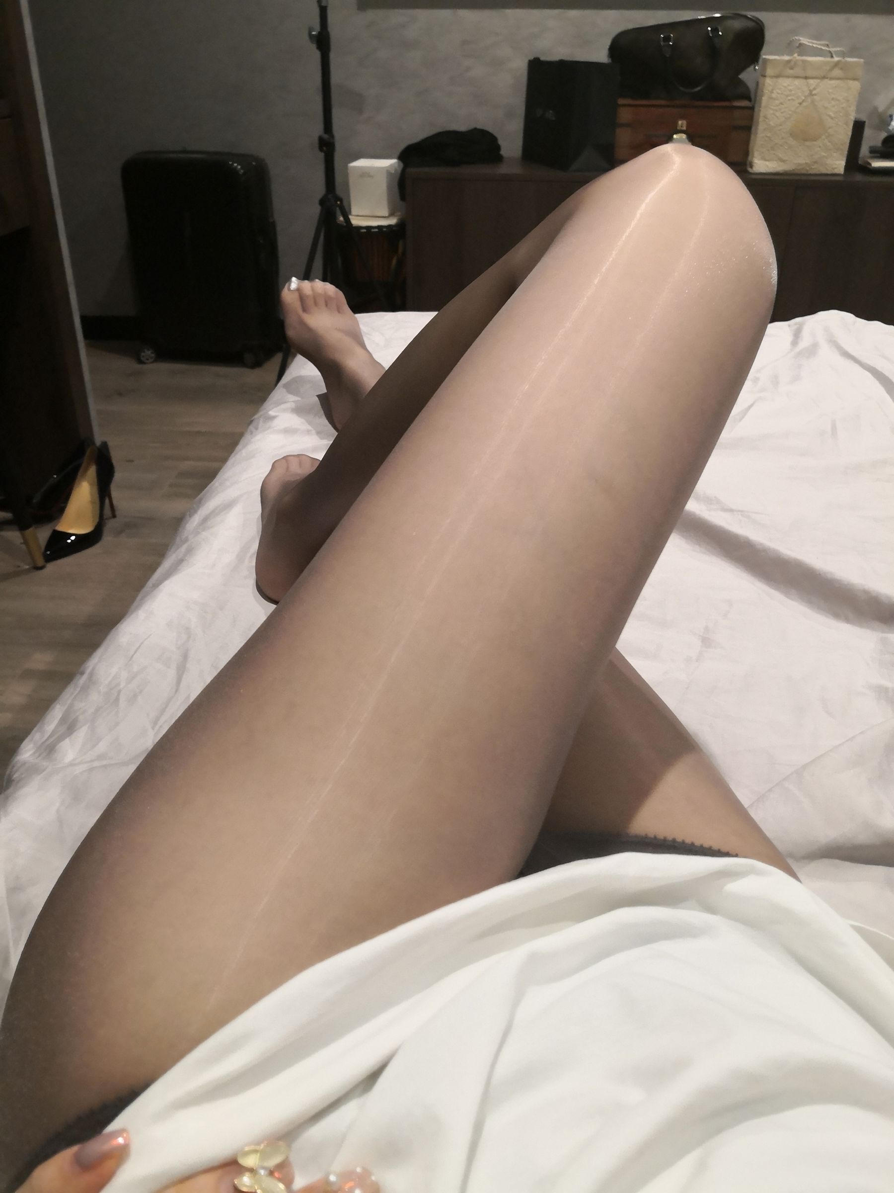 丝足博主麋鹿_Monroe 2020.07.20 慵懒的性感-图0