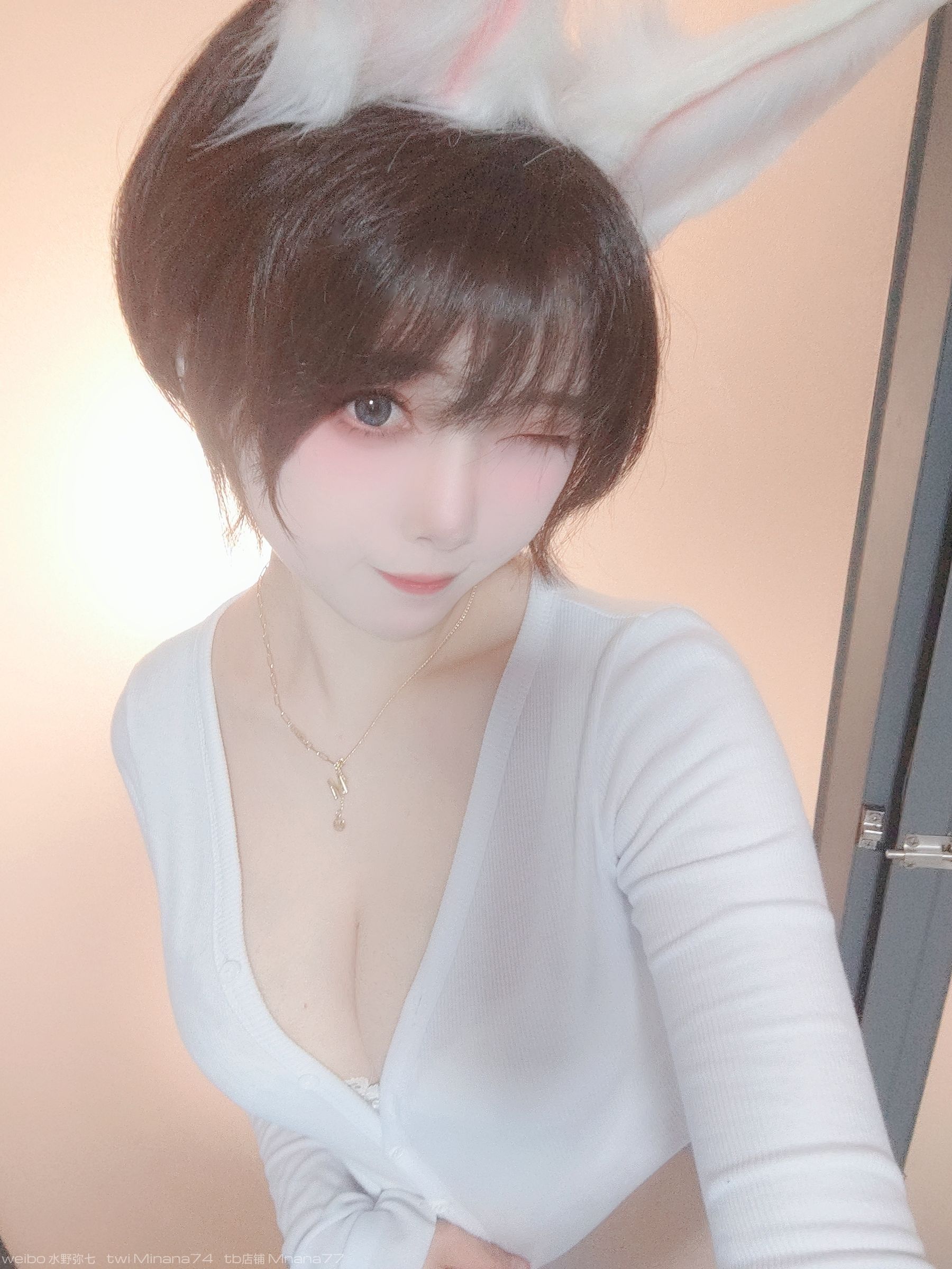 动漫博主名濑弥七 - 白兔兔-图32