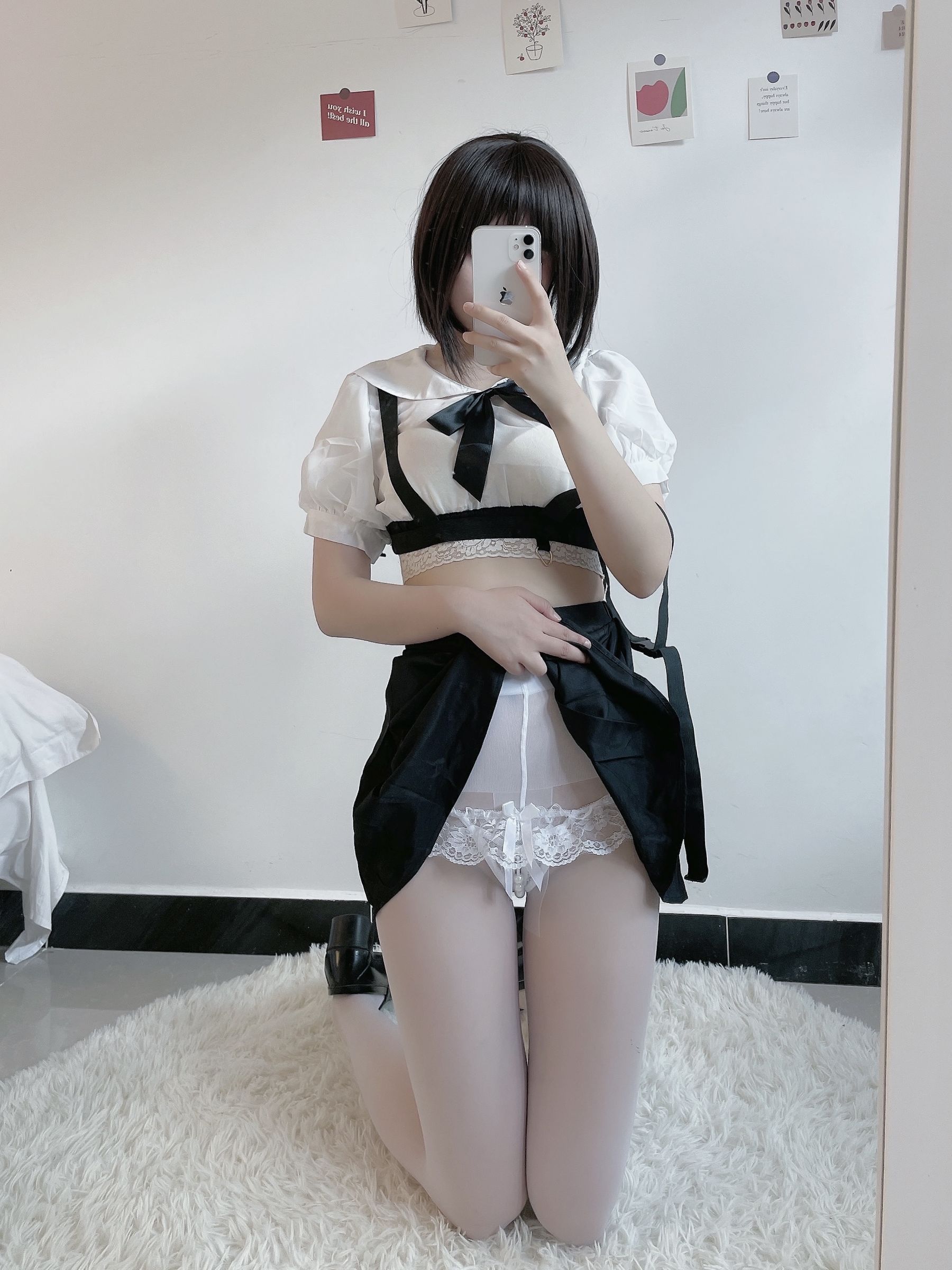 动漫博主田璐璐 - 白丝短裙-图4