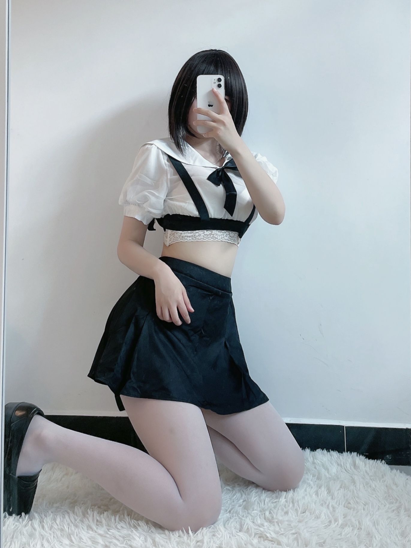 动漫博主田璐璐 - 白丝短裙-图6