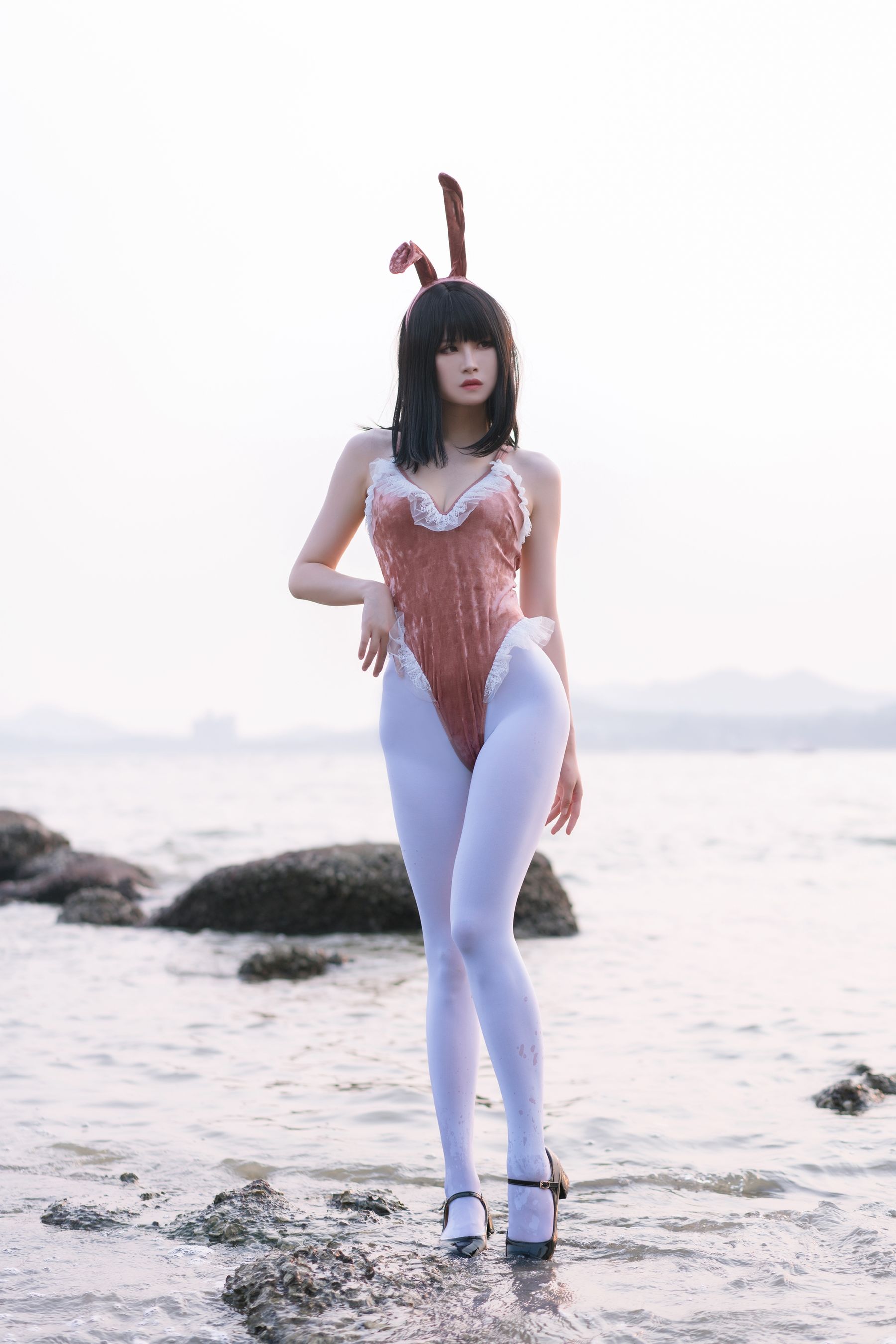 动漫博主田璐璐 - 粉兔-图2