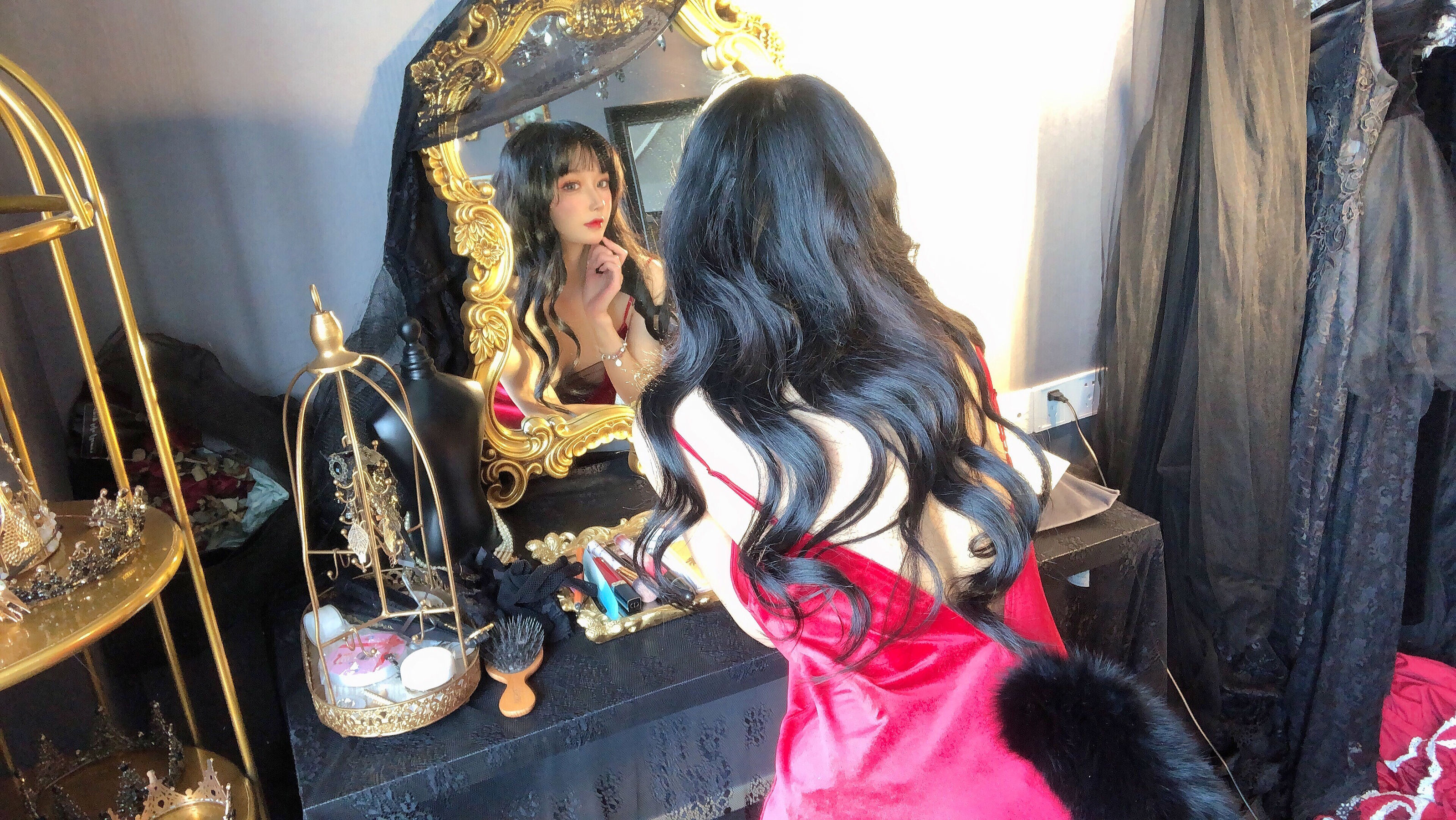 动漫博主阿包也是兔娘 - 红丝绒睡衣-图16