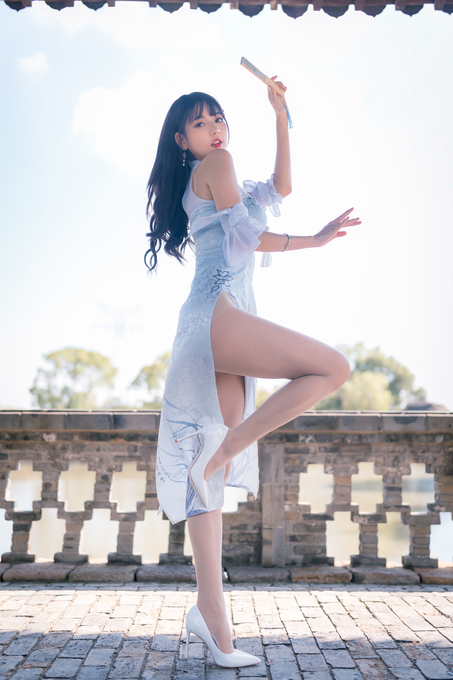 可爱妹子陆卿卿kyokyo - 蓝色旗袍-图20