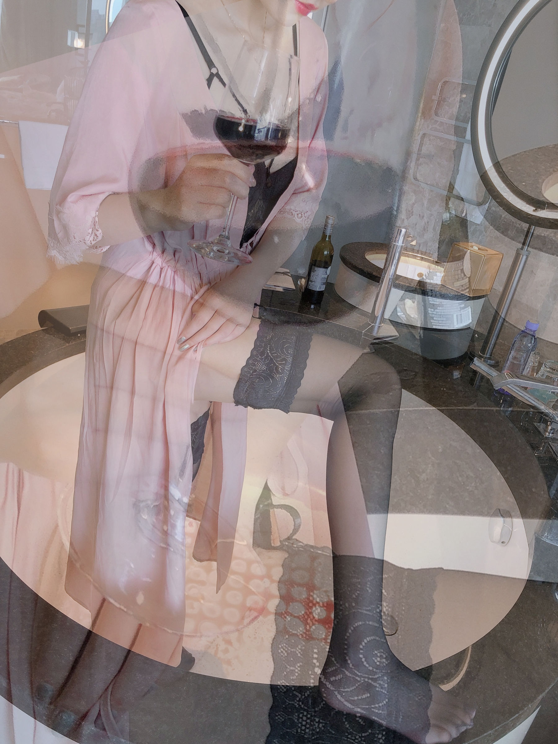 安乔乔儿(Nia乔乔) No.025 宿醉-图55