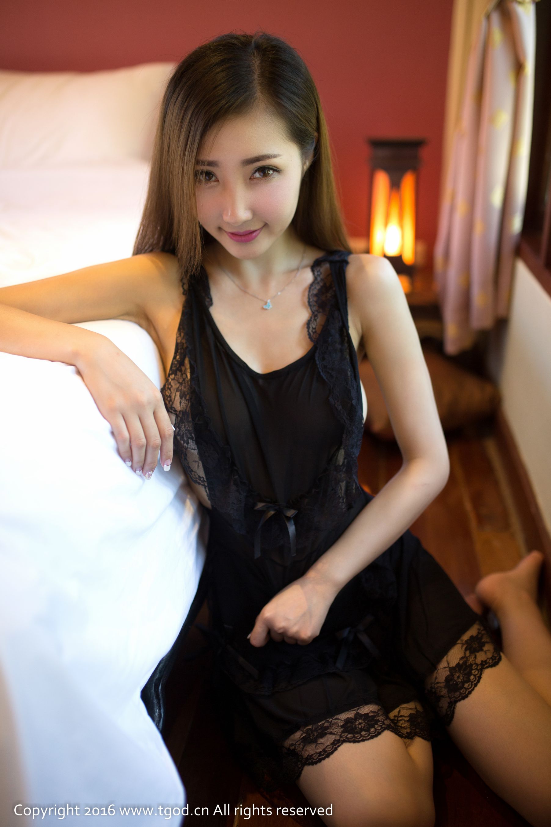 尤美Yumi《街拍长裙+比基尼+蕾丝女仆》-图21