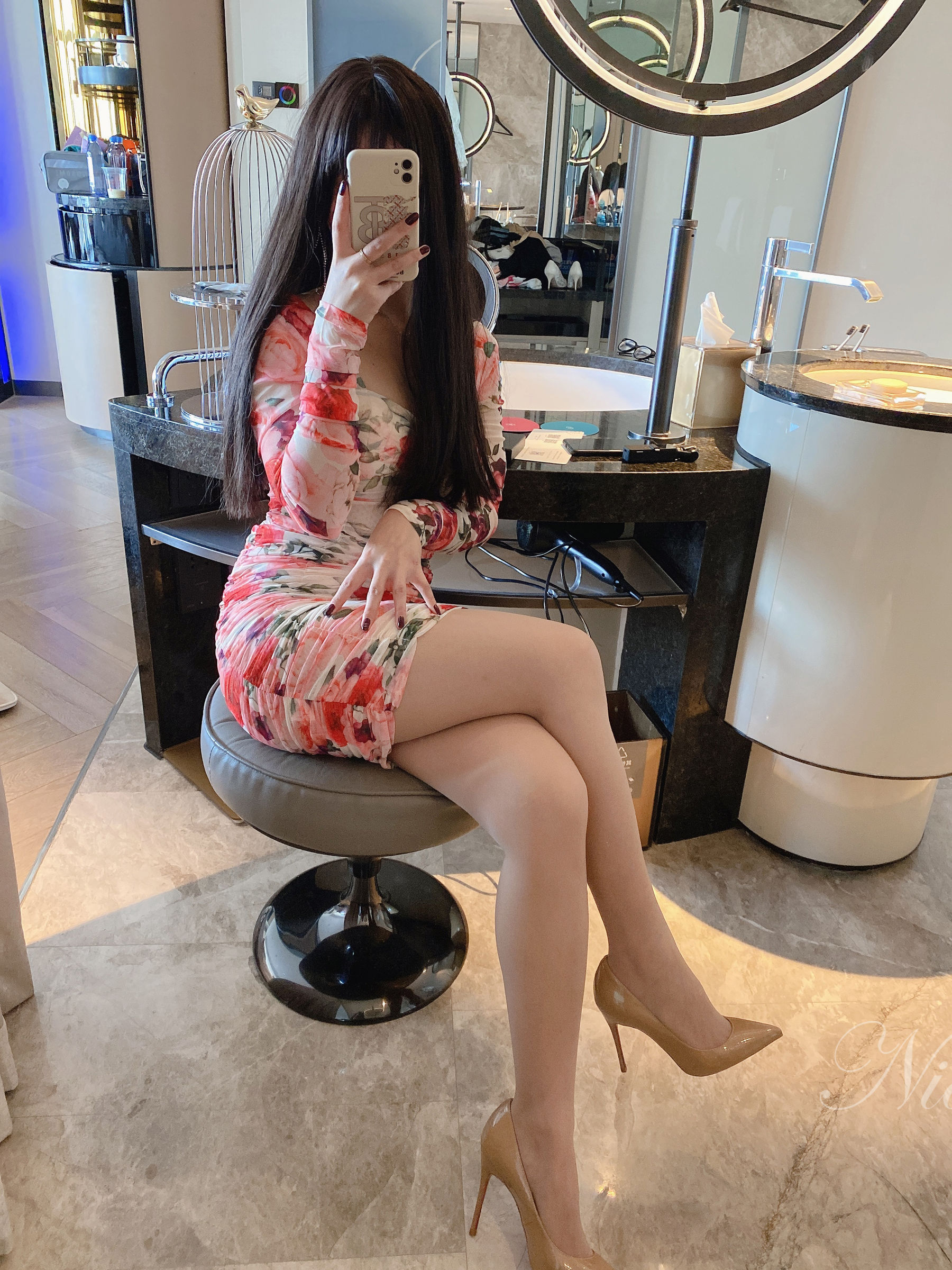 安乔乔儿(Nia乔乔) No.030 温柔少妇风-图1