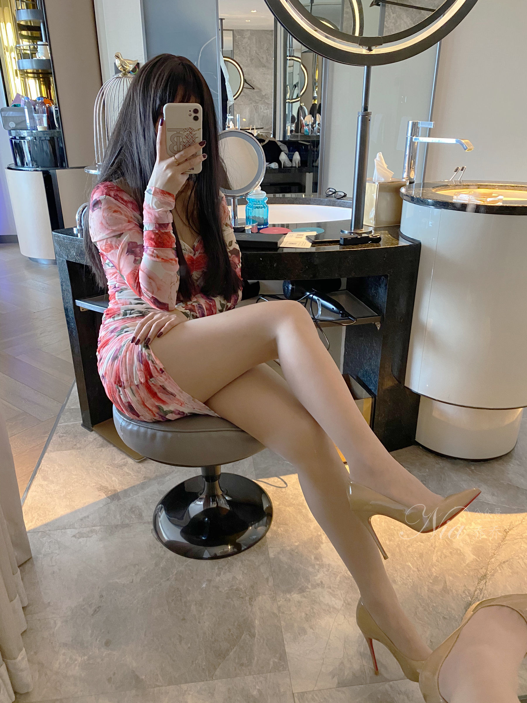 安乔乔儿(Nia乔乔) No.030 温柔少妇风-图4