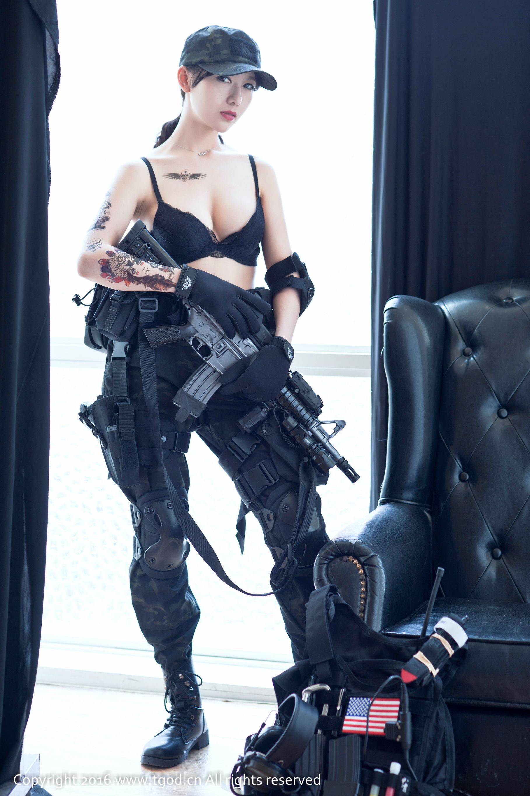 展如《帅气与妖艳完美结合》-图17