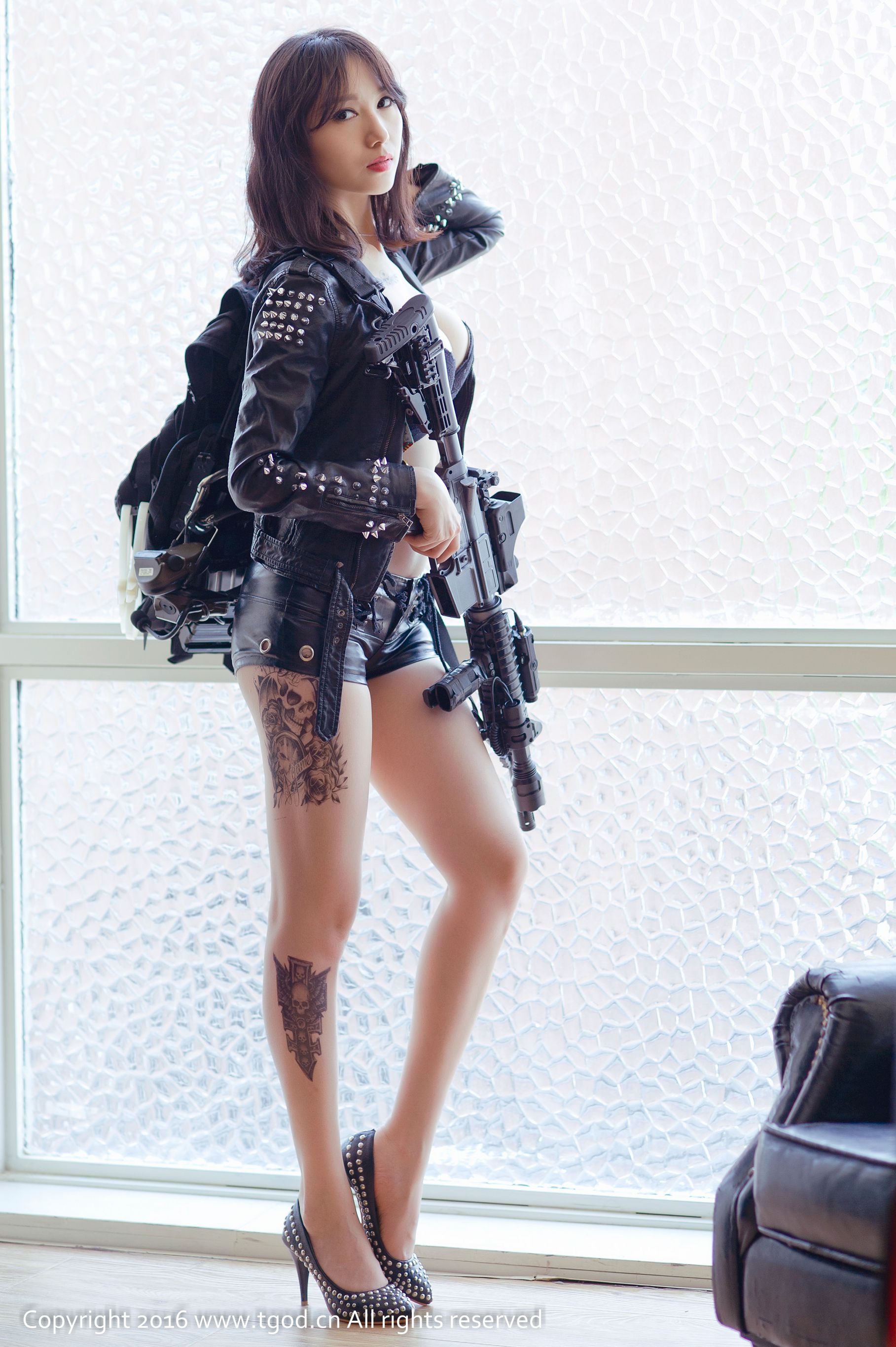 展如《帅气与妖艳完美结合》-图38
