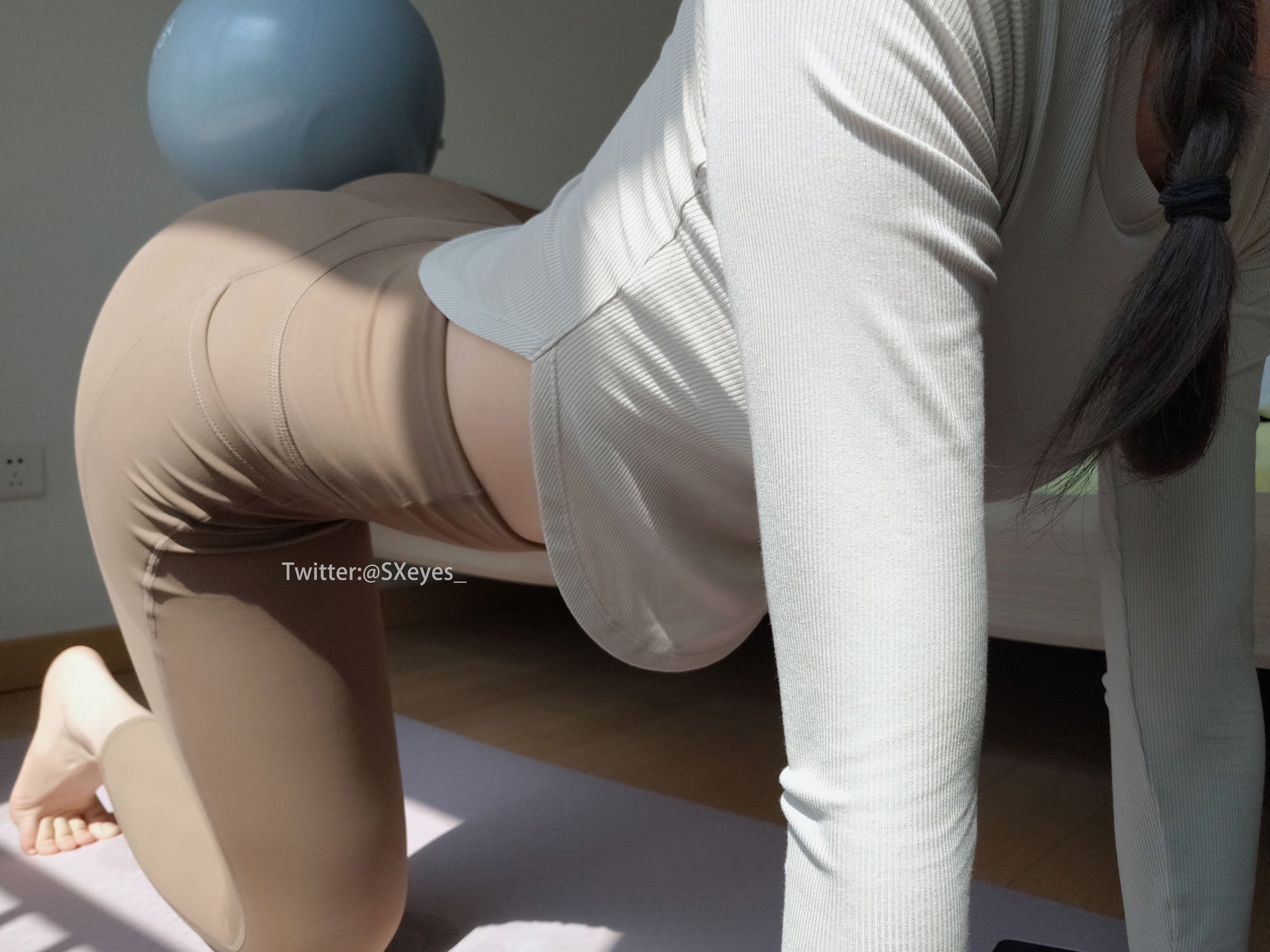 萌妹子眼酱大魔王w - 瑜伽服-图4