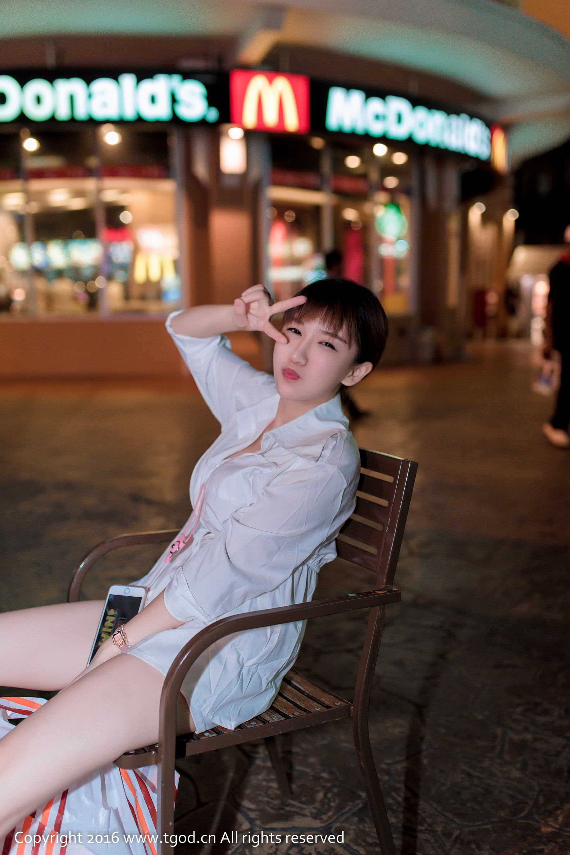 k8傲娇萌萌《雪白胸脯小美臀》-图45