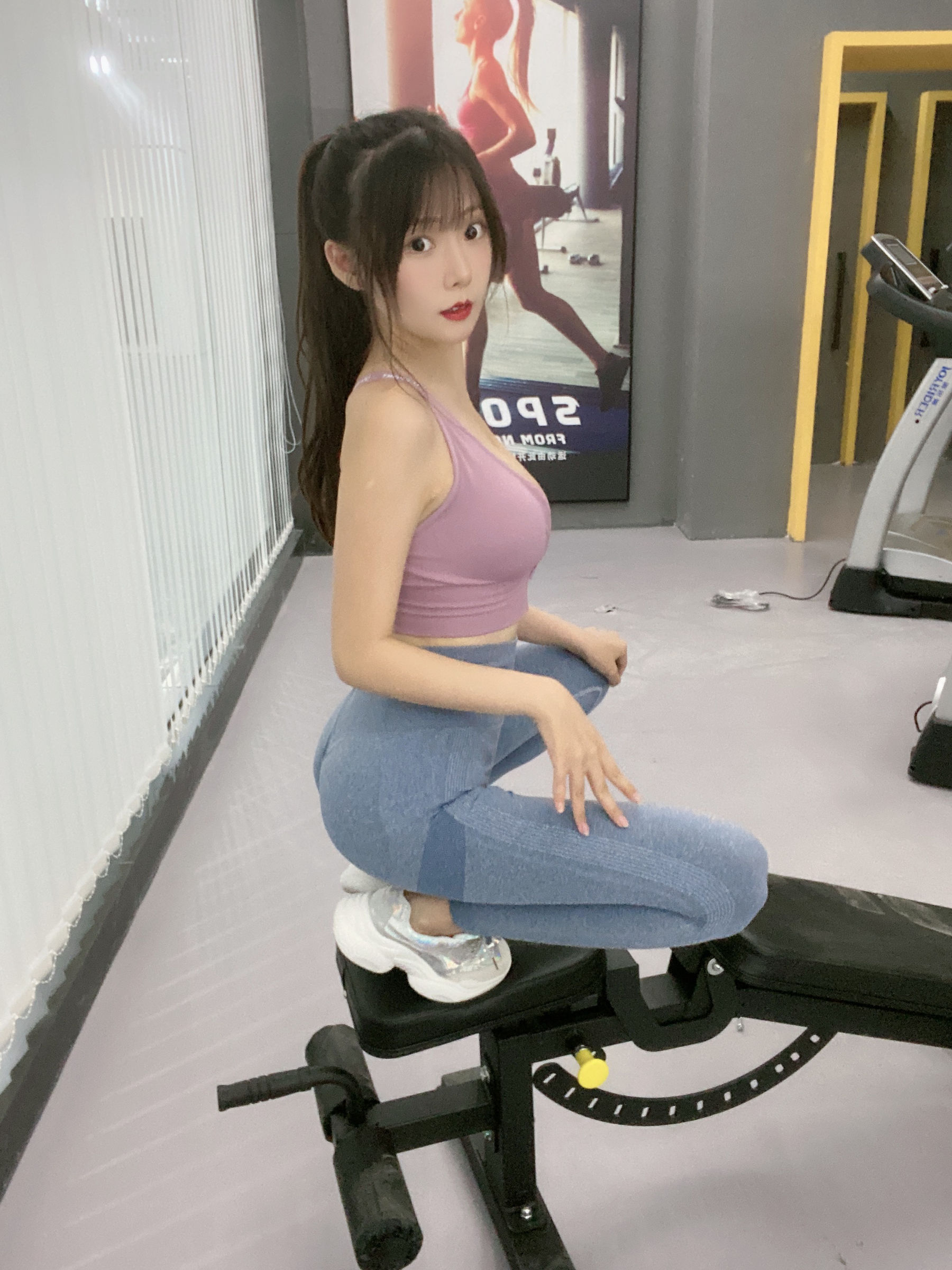 香草喵露露写真 - 小露乱撞 瑜伽服自拍-图24