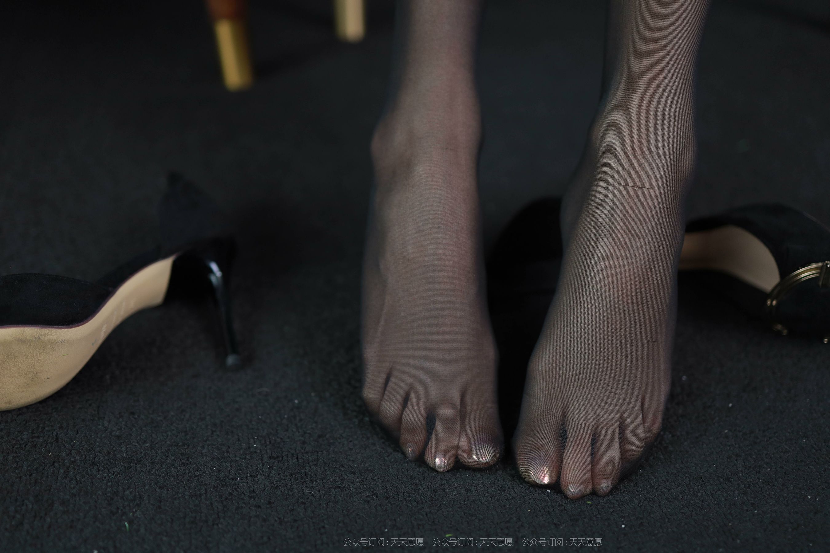 模特 婉苹 《纸扇黑旗袍》-图19