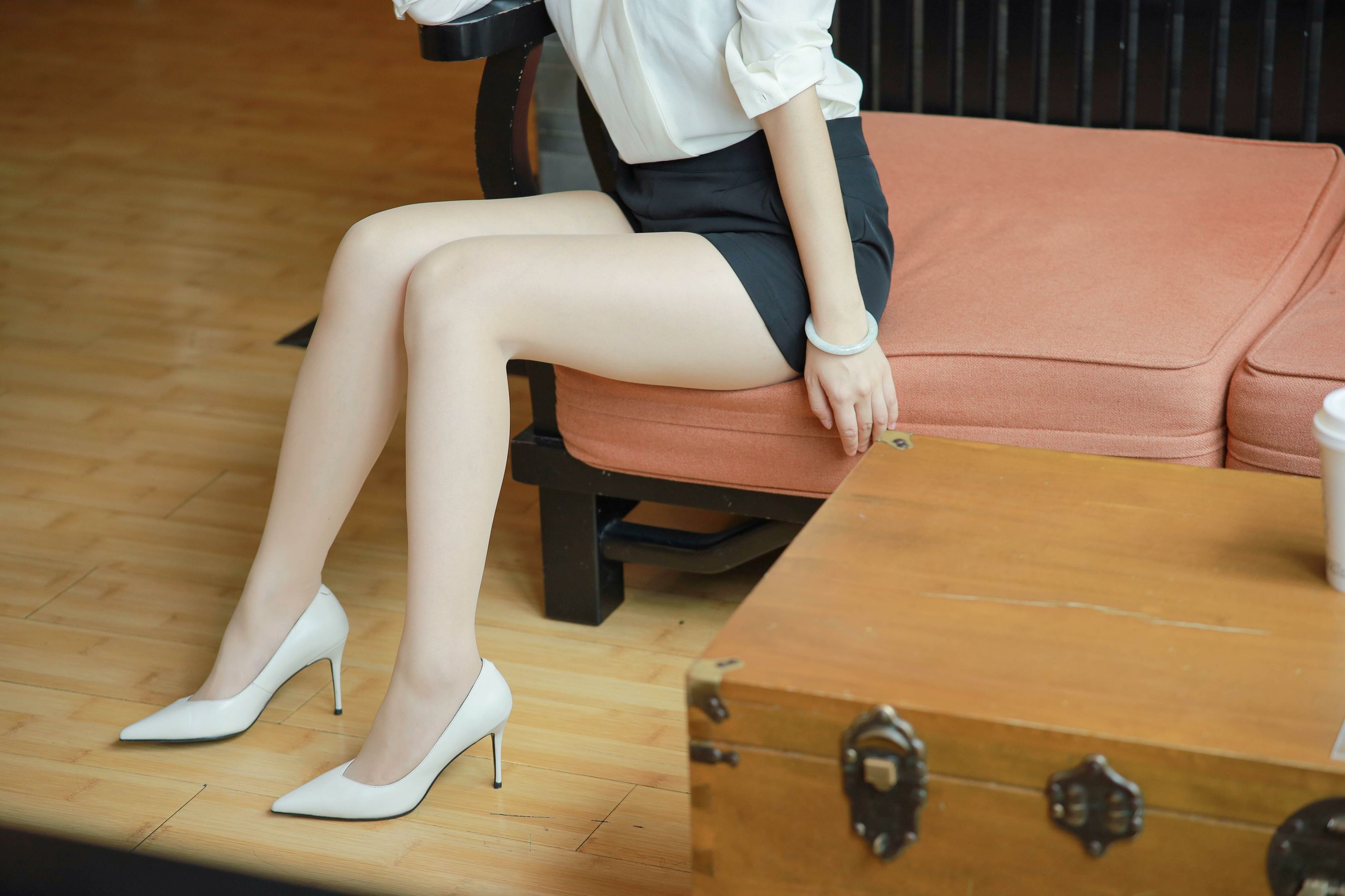 模特 小婕 《沙发上的佳人》-图56