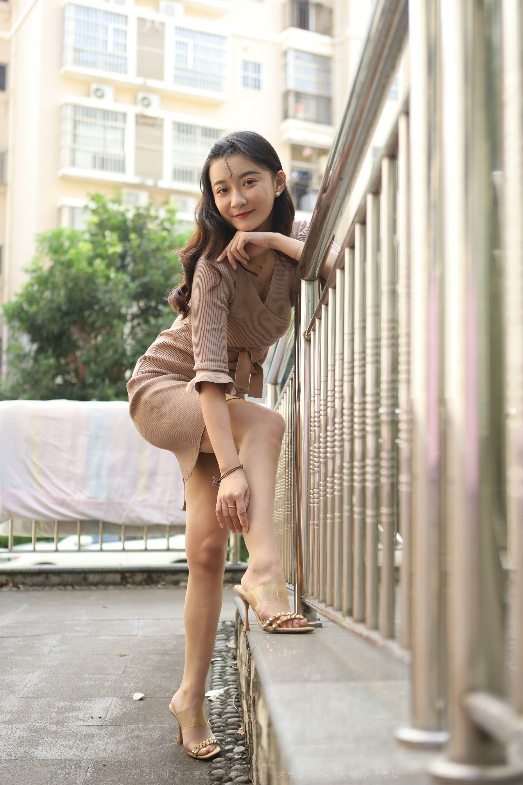 模特 秋秋 《美女阳光浴》-图25