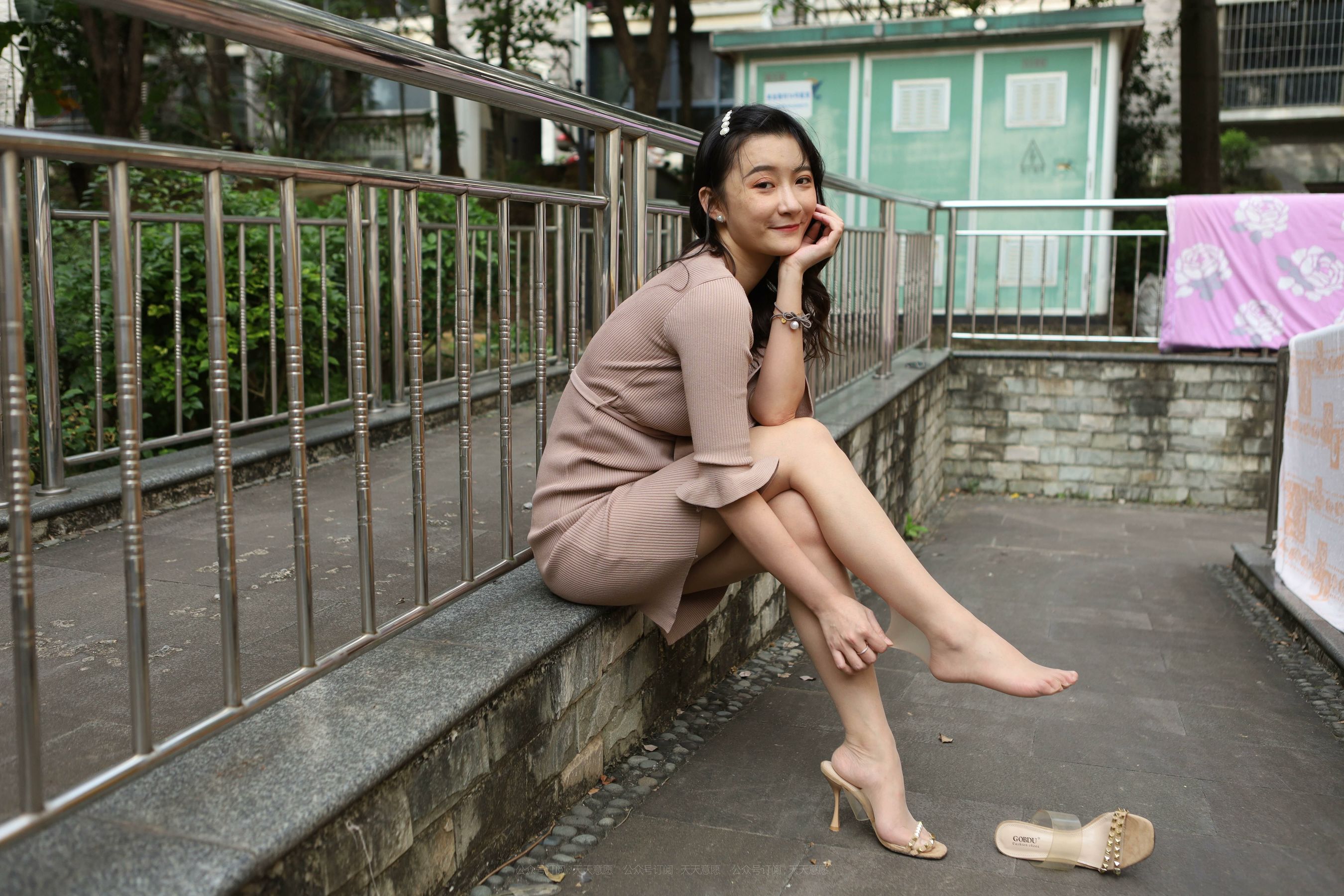 模特 秋秋 《美女阳光浴》-图47
