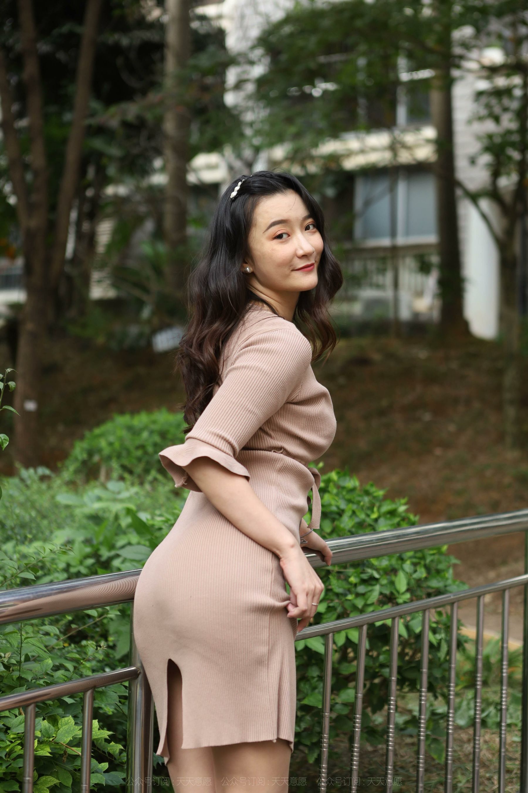 模特 秋秋 《美女阳光浴》-图70
