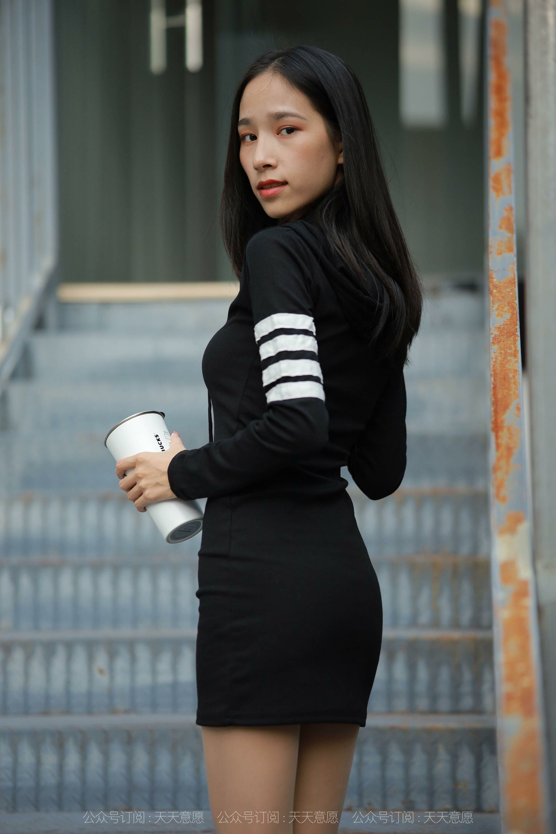模特 美子 《天台大长腿》-图30