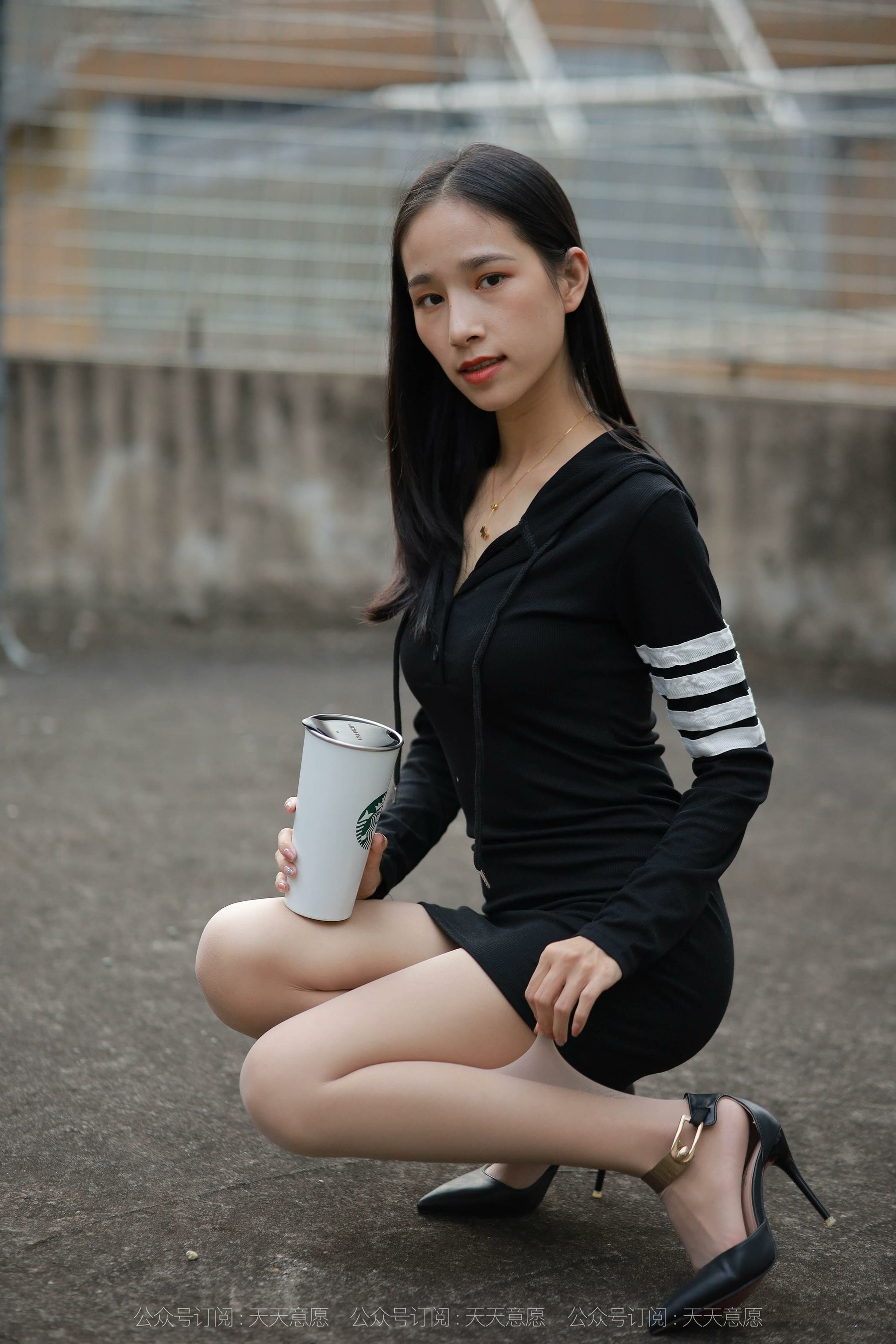 模特 美子 《天台大长腿》-图65