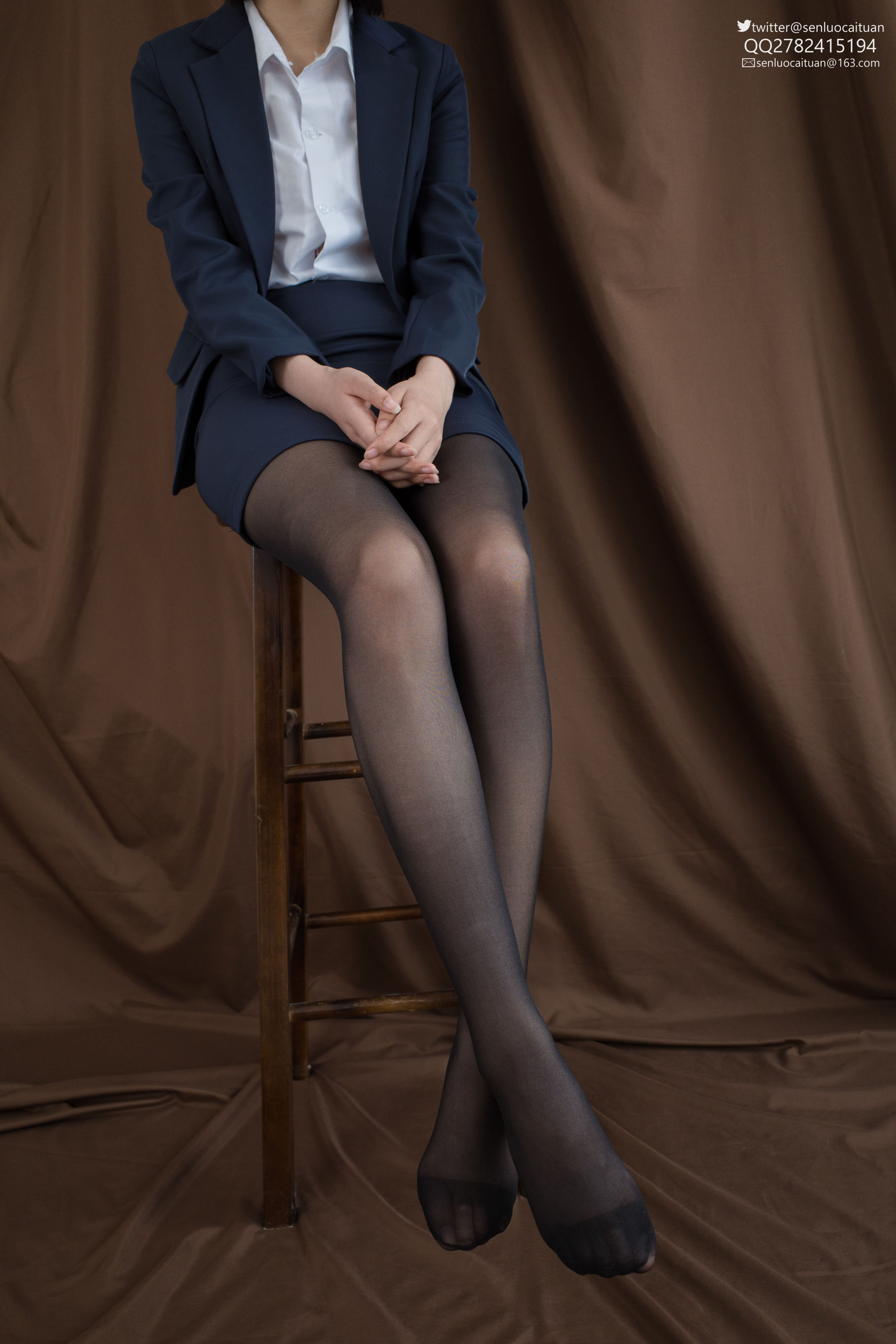 JKFUN-GG-04 OL黑丝-图3