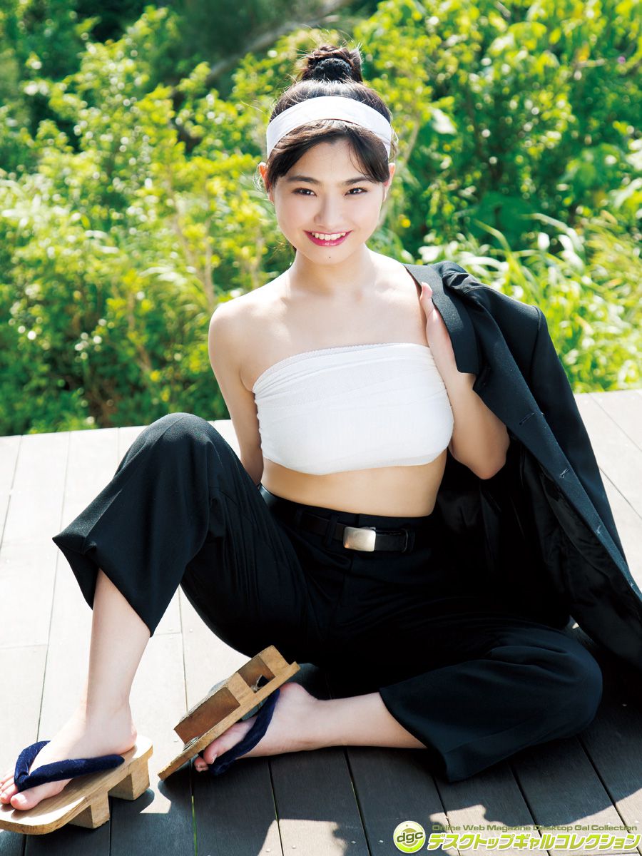 片岡沙耶《ロリフェイスと90cmのGカップが魅力!》   NO.1339-图44