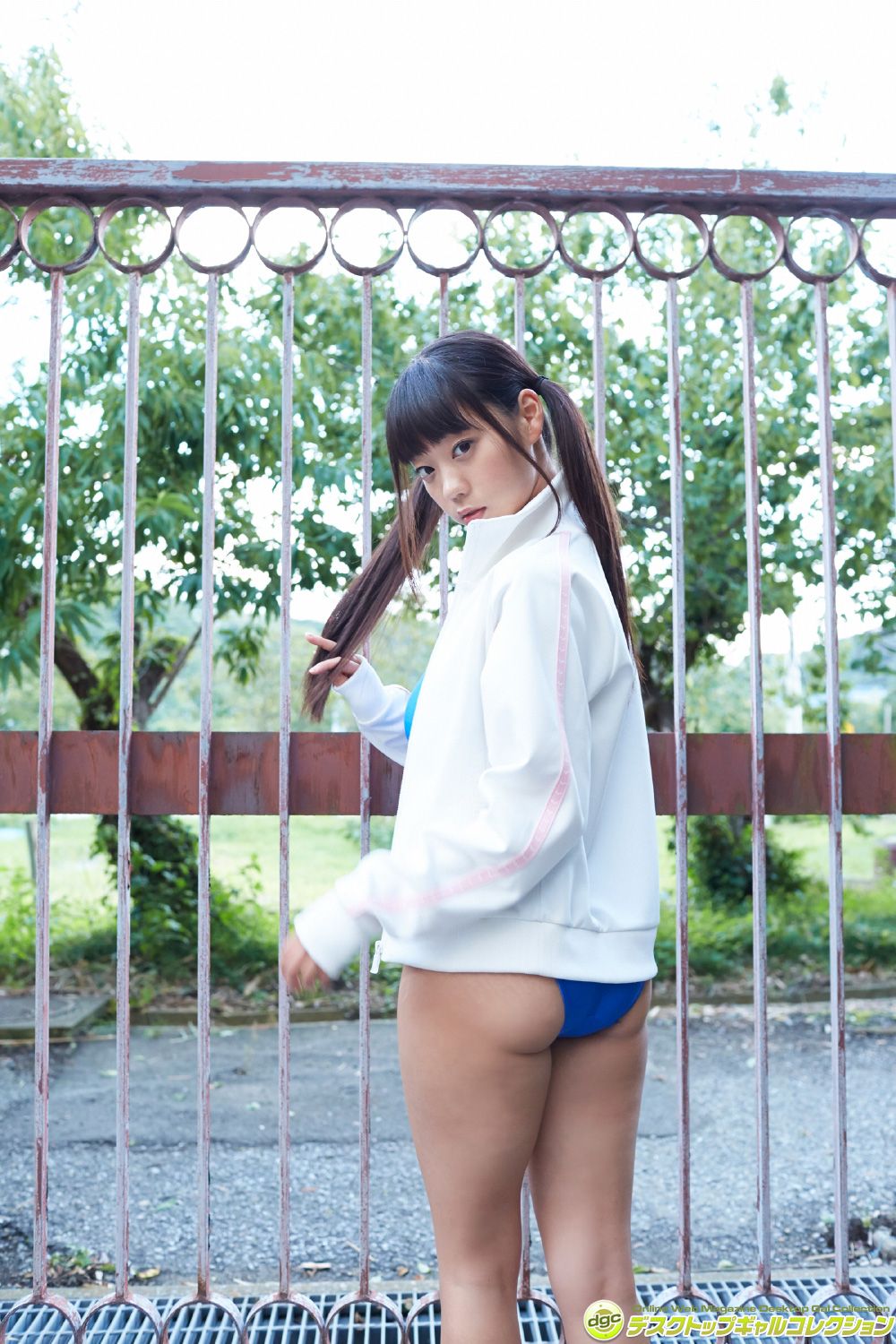 青山ひかる/青山光《迫力満点のIカップ爆乳が学校で大暴れ!!》   NO.1341-图75