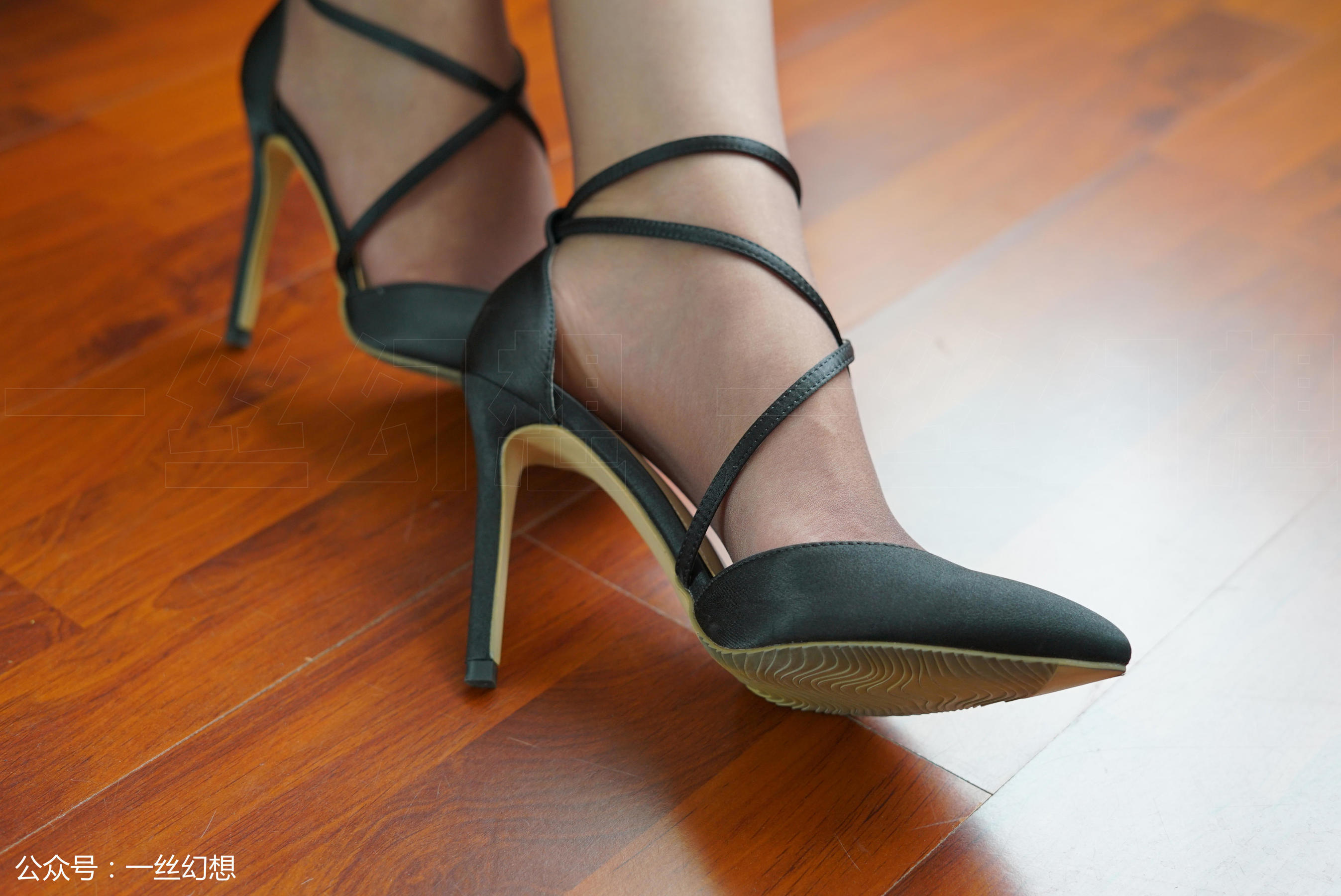 袜小喵×一丝幻想 No.016 茜茜-图5