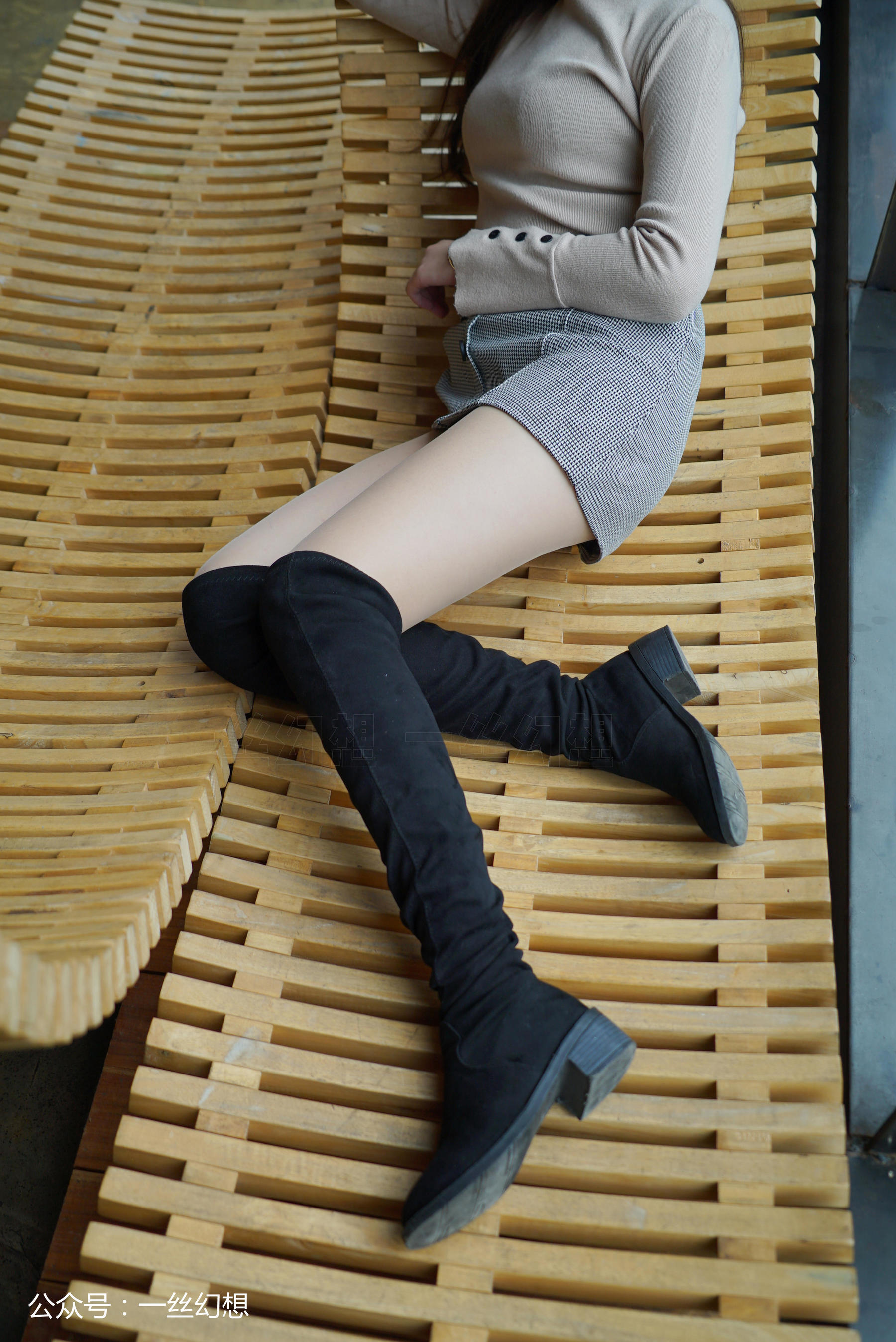 袜小喵×一丝幻想 No.035 ViVi-图21