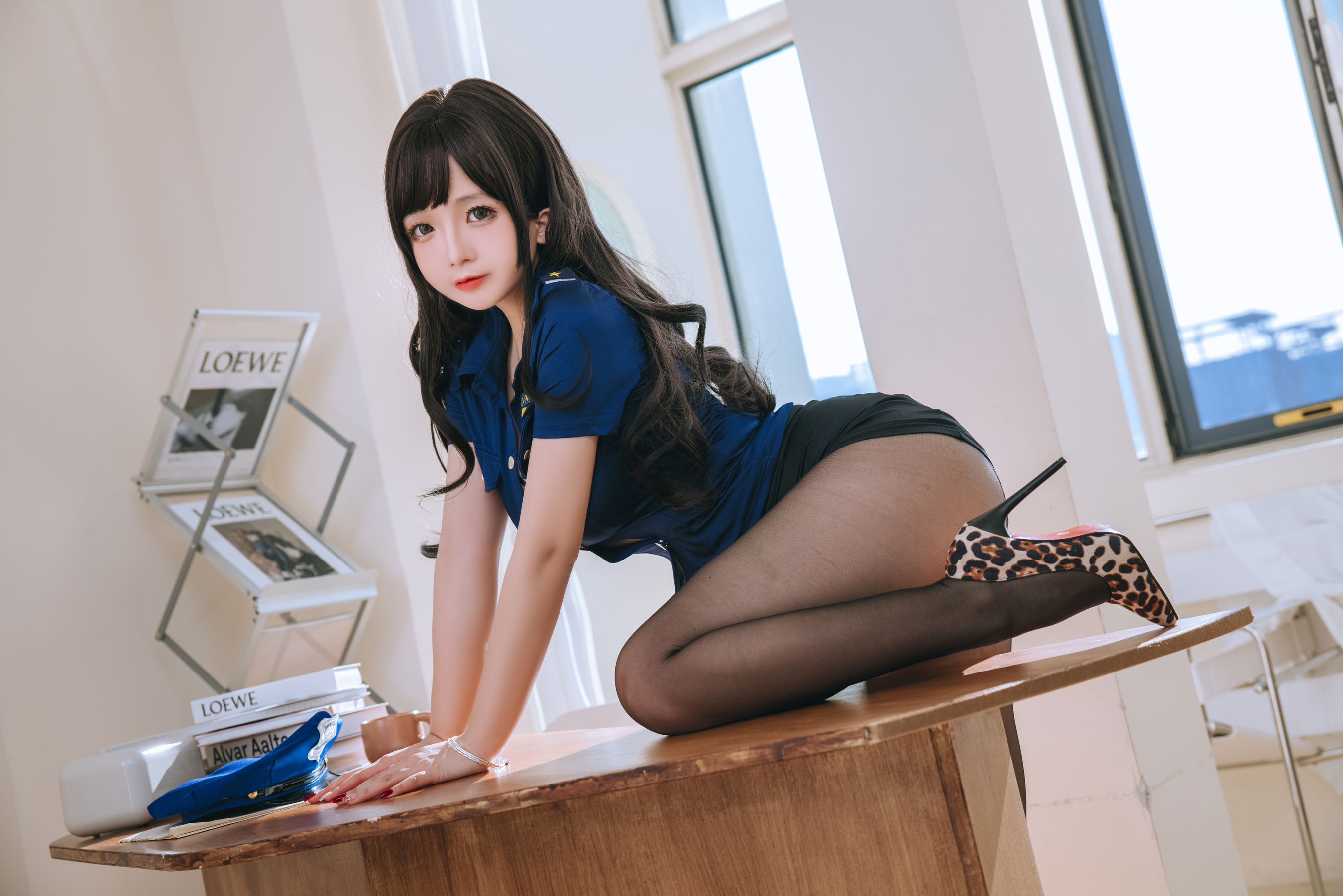 Cosplay日奈娇 - 豹纹女警-图40