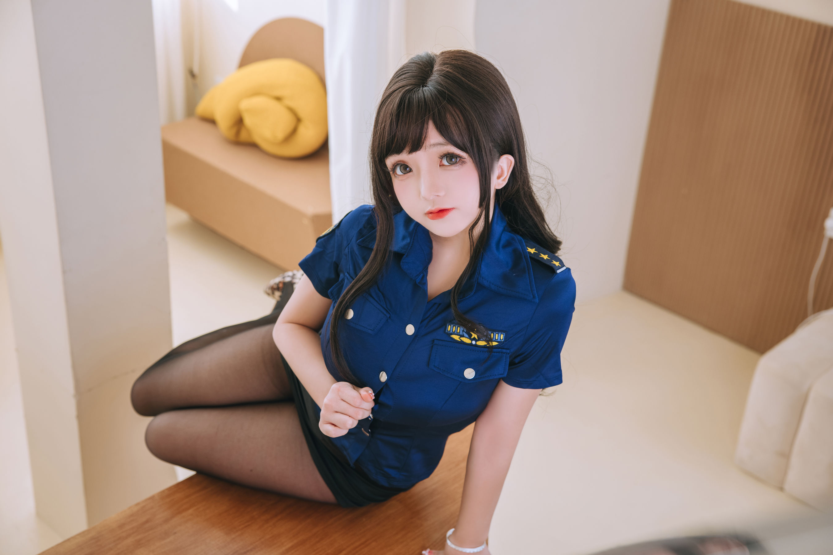 Cosplay日奈娇 - 豹纹女警-图8