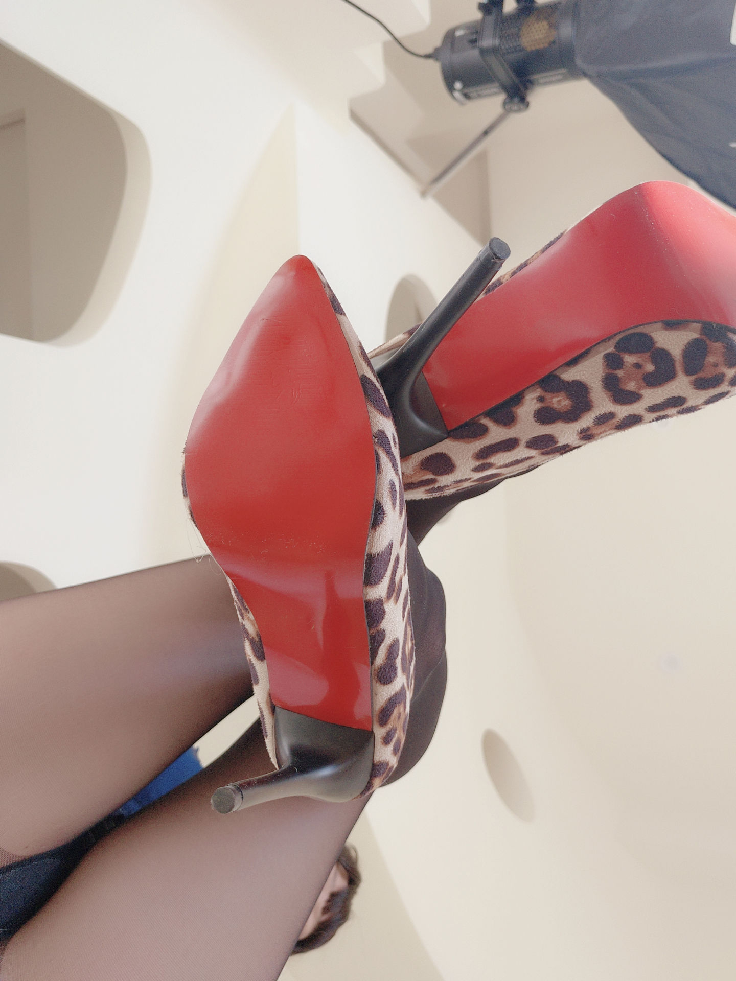 Cosplay日奈娇 - 豹纹女警-图89