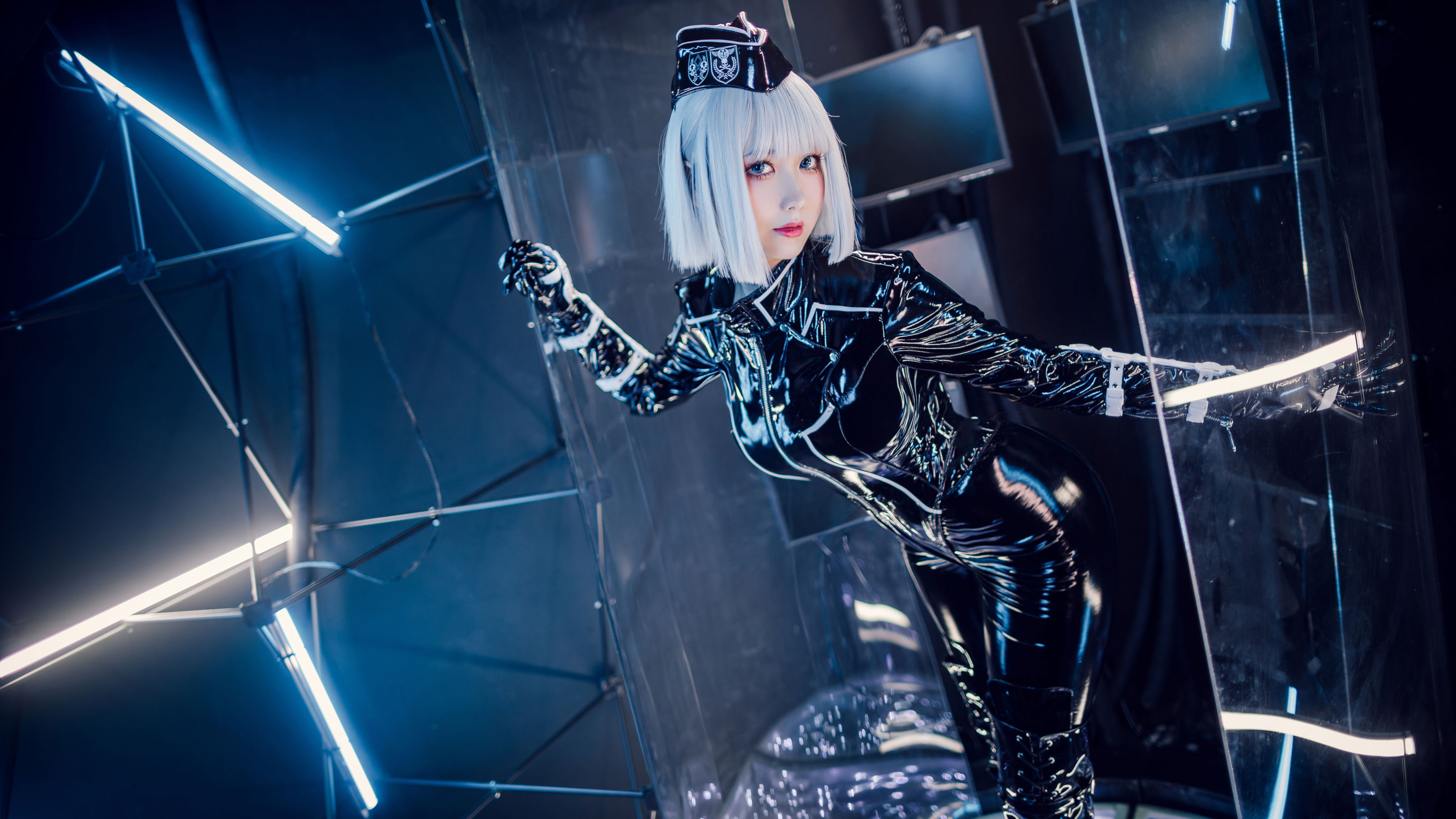 izumi泉桃子福利 - 帝国通讯官-图0