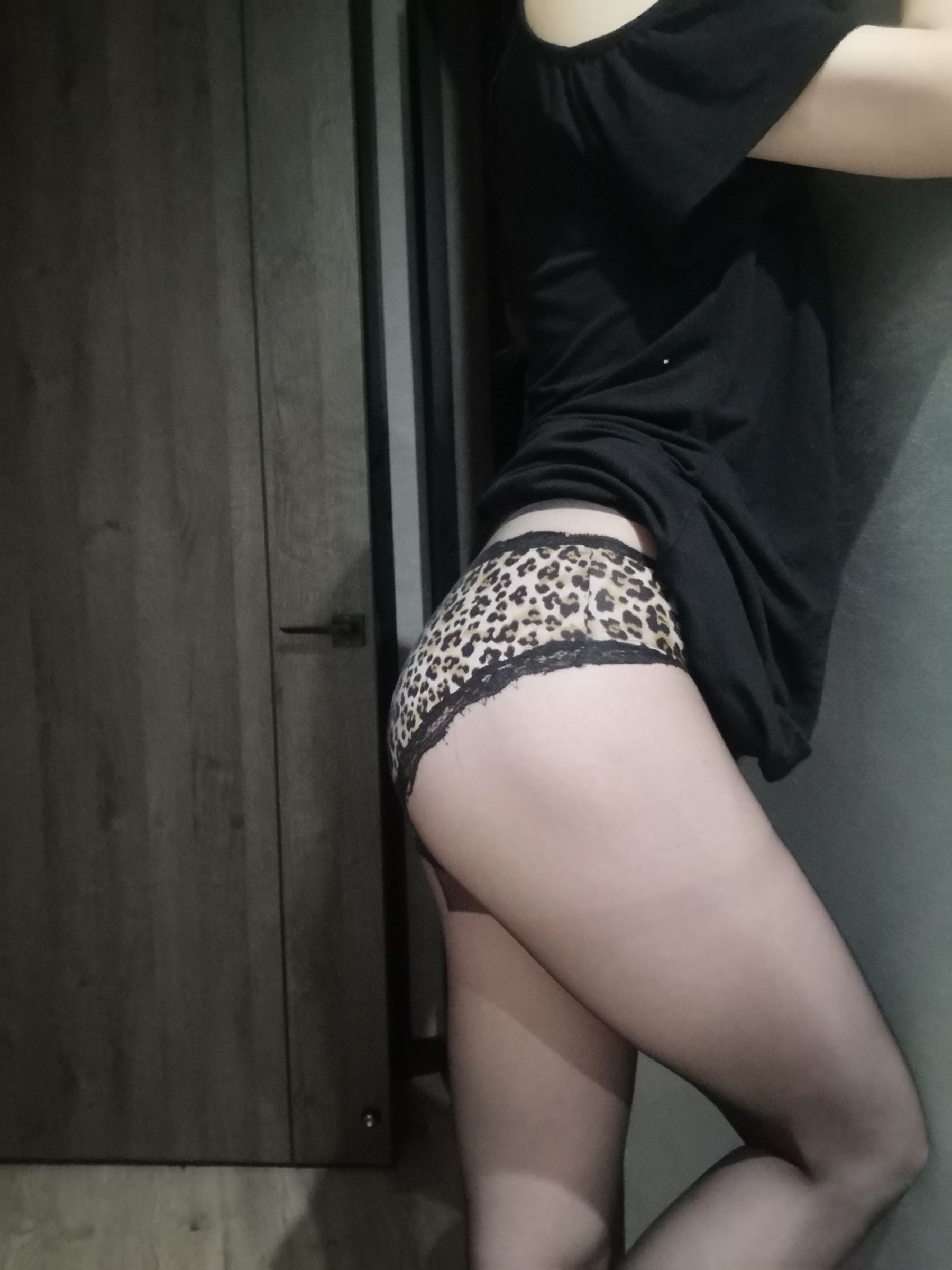 丝足博主麋鹿_Monroe 2020.08.01 性感本色-图1