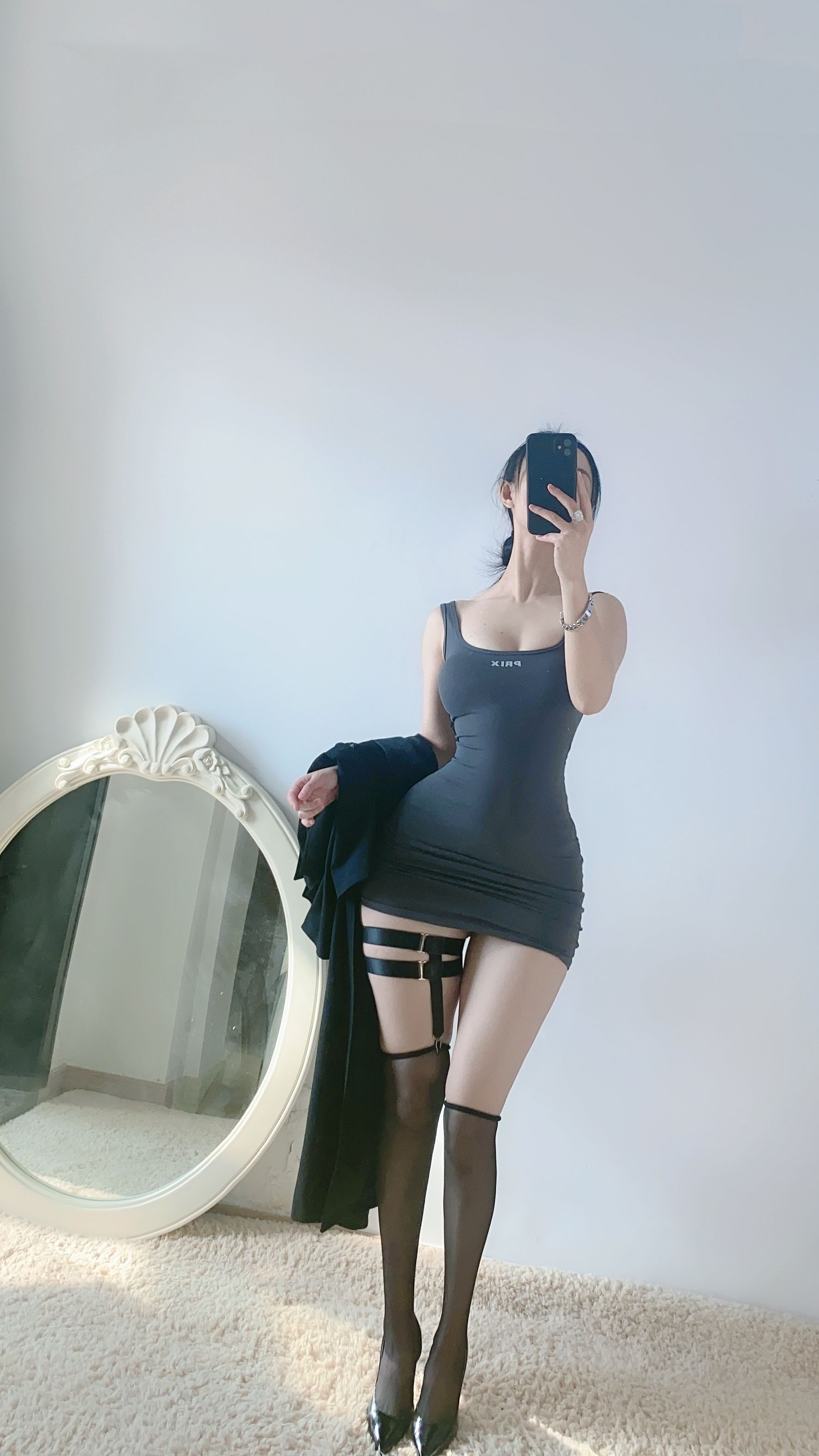 俏妞 – 丝袜长腿翘臀，微密圈合集-图23