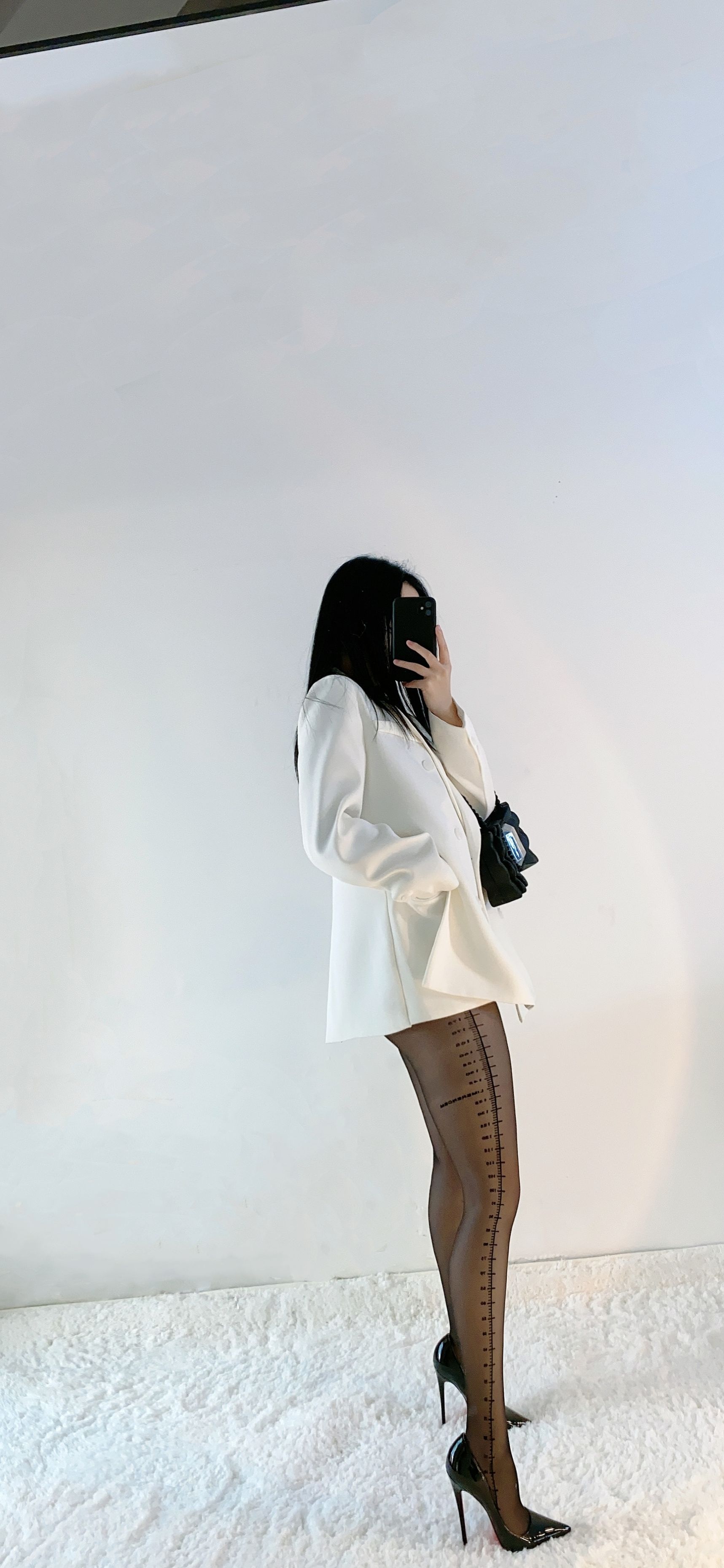 俏妞 – 丝袜长腿翘臀，微密圈合集-图32