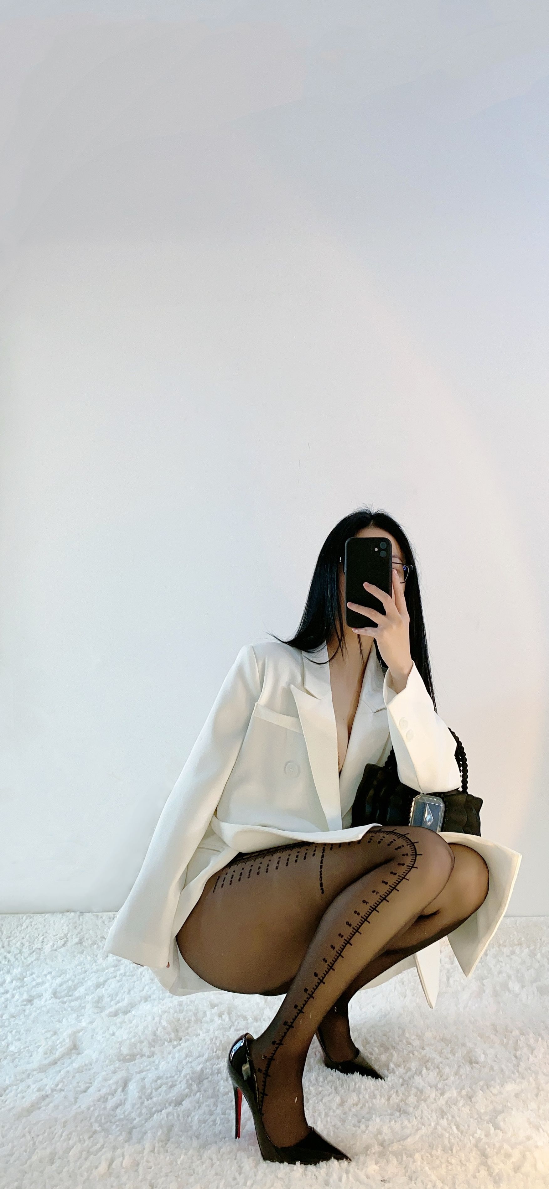 俏妞 – 丝袜长腿翘臀，微密圈合集-图34