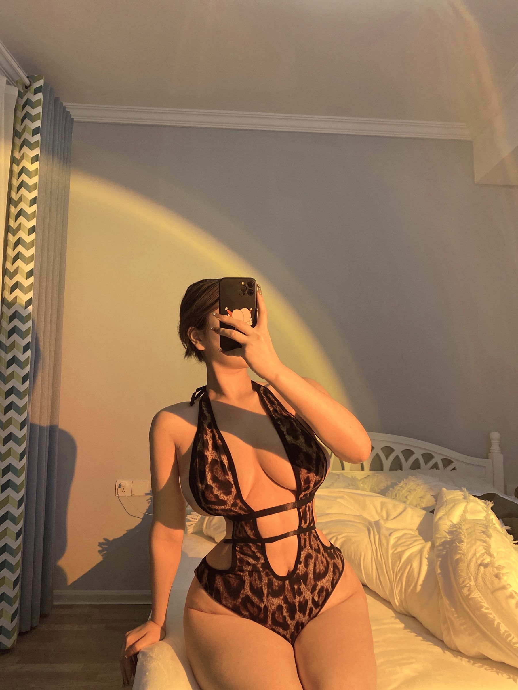 俏妞 – 丝袜长腿翘臀，微密圈合集-图8