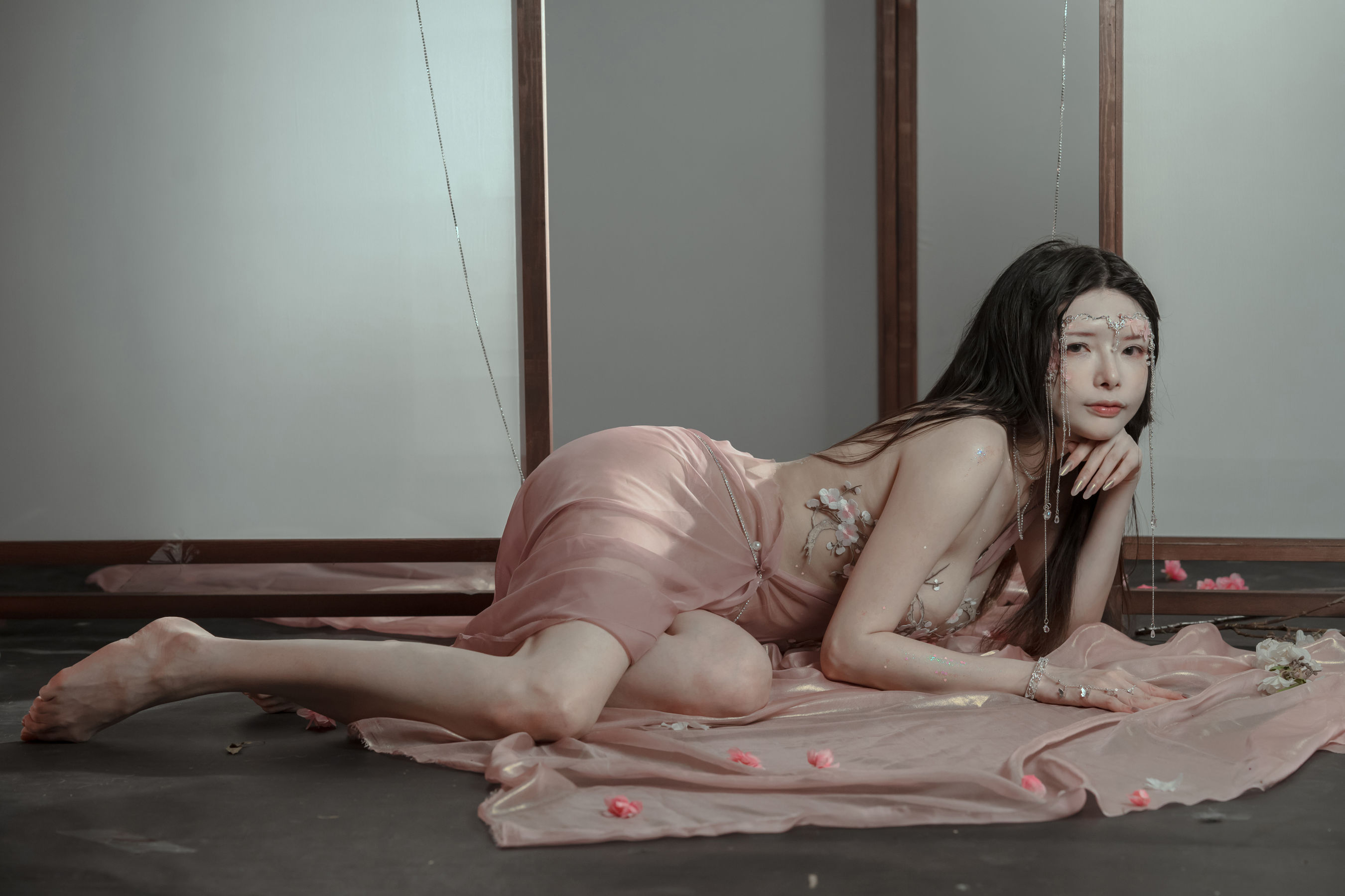 秋和柯基(夏小秋秋秋) - 粉 桃花神-图2