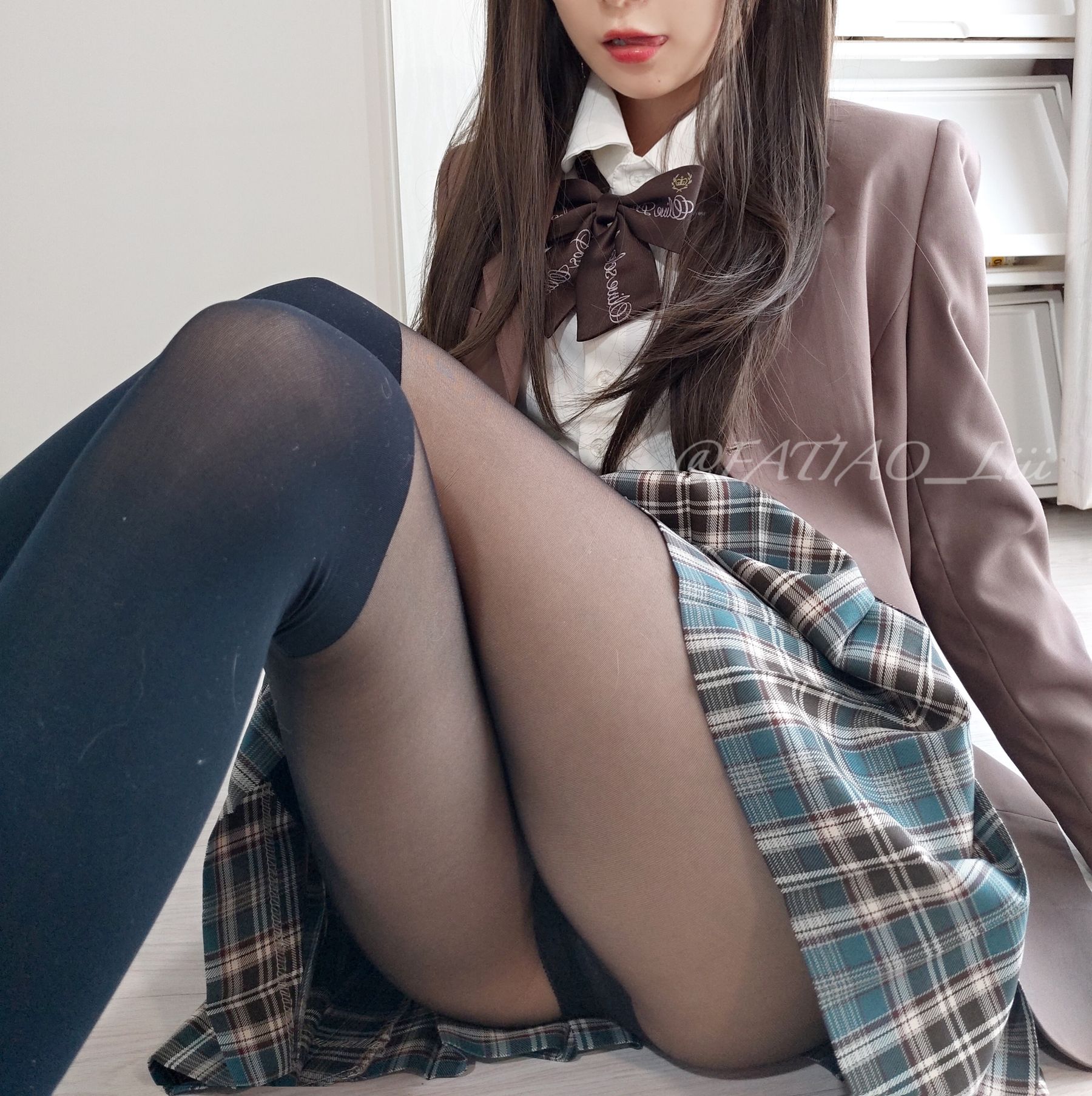 迷之呆梨(发条少女) - 先輩、何見てん？-图26