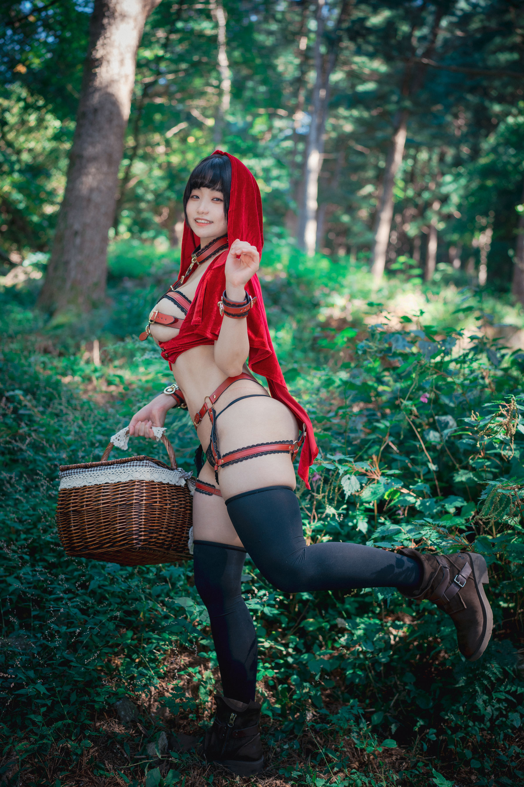 Mimmi - Naughty Red Hiring Hood-图9