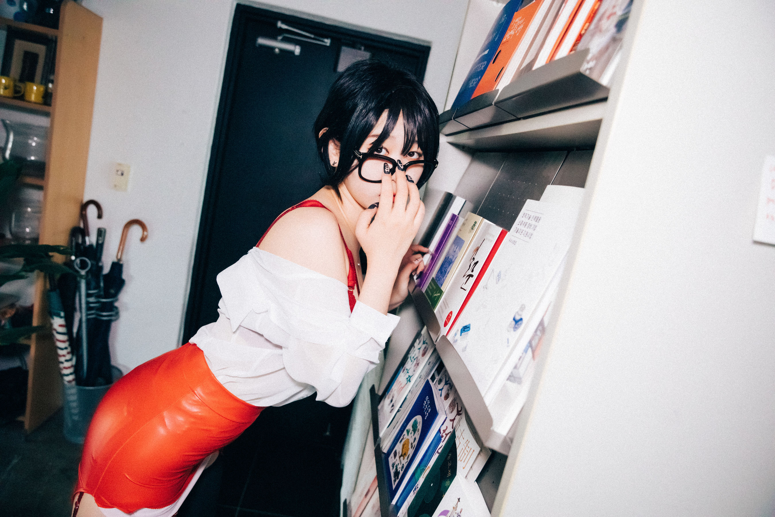 Zia - Office slave-图25