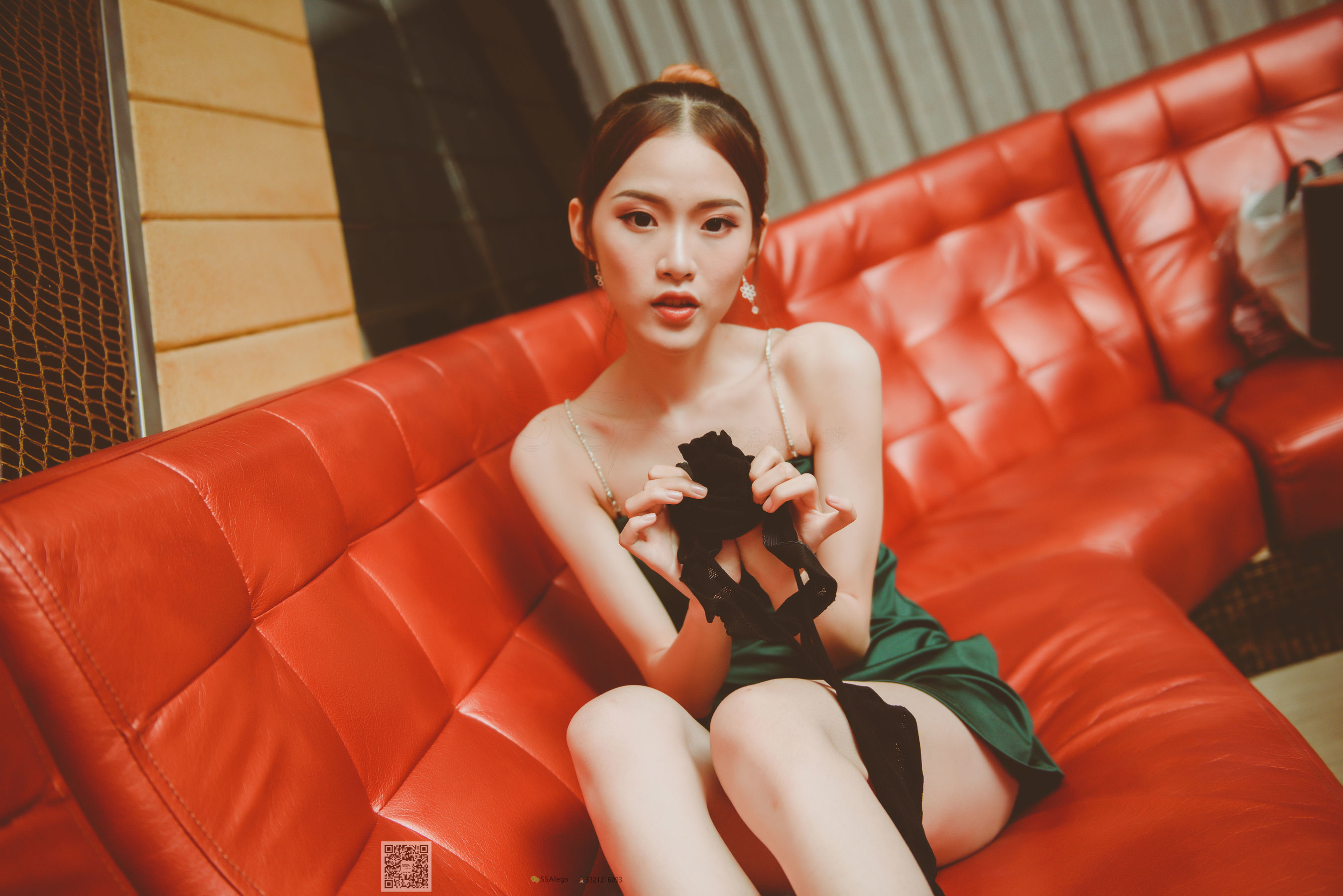 超清写真 No.019 琪琪 KTV骨感网袜美女-图44